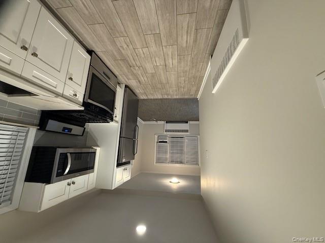 #7 photo, 353 E Market Street, Long Beach , NY 11561