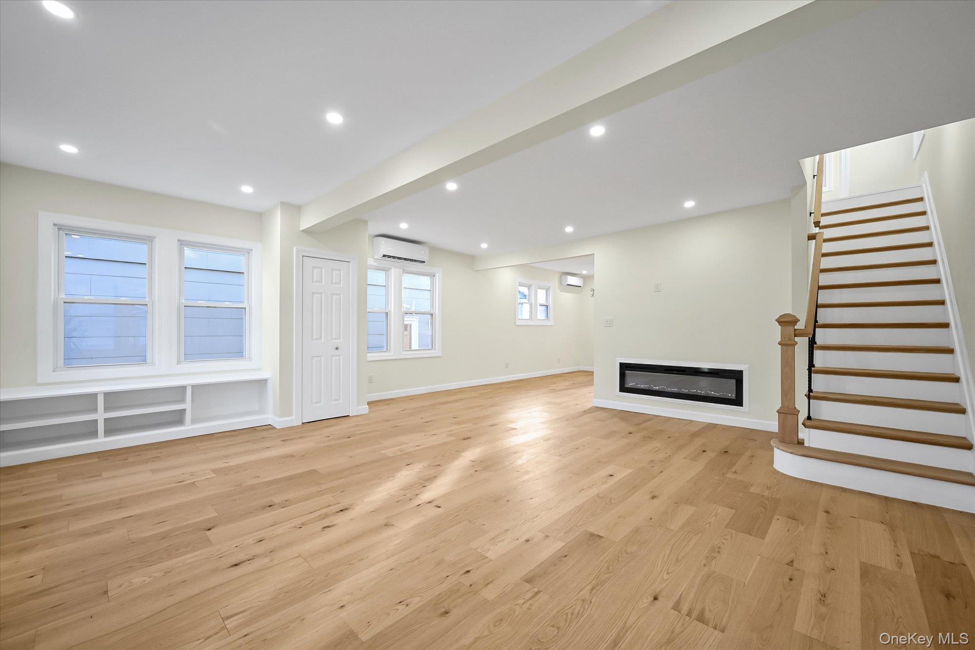 #5 photo, 86-30 233rd Street, 뉴욕퀸즈 Bellerose , NY 11427