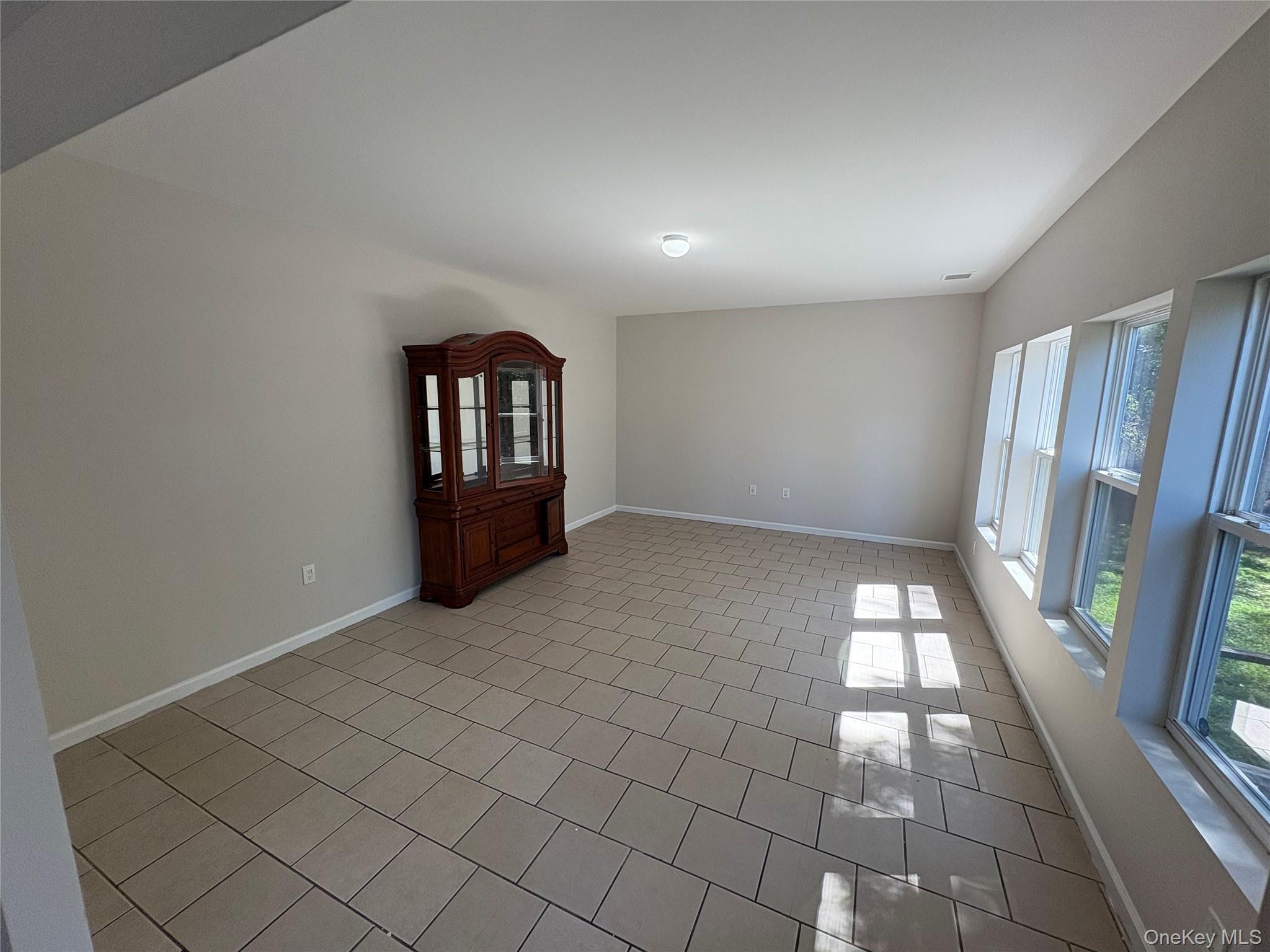 #12 photo, 26 Park Avenue, Port Jefferson Station , NY 11777