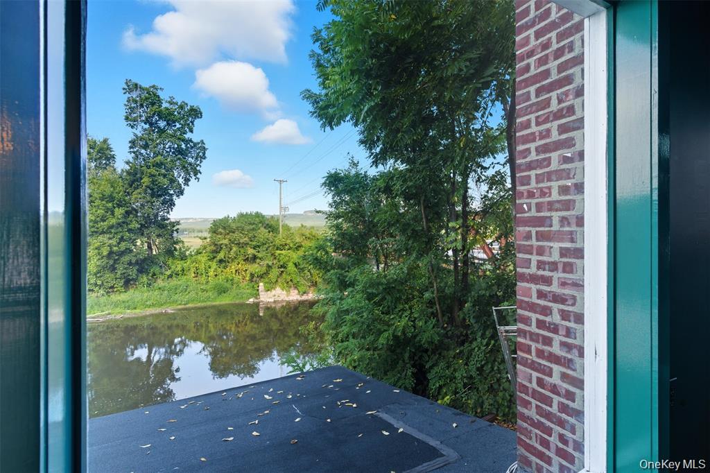 #16 photo, 1 Water Street, New Paltz , NY 12561