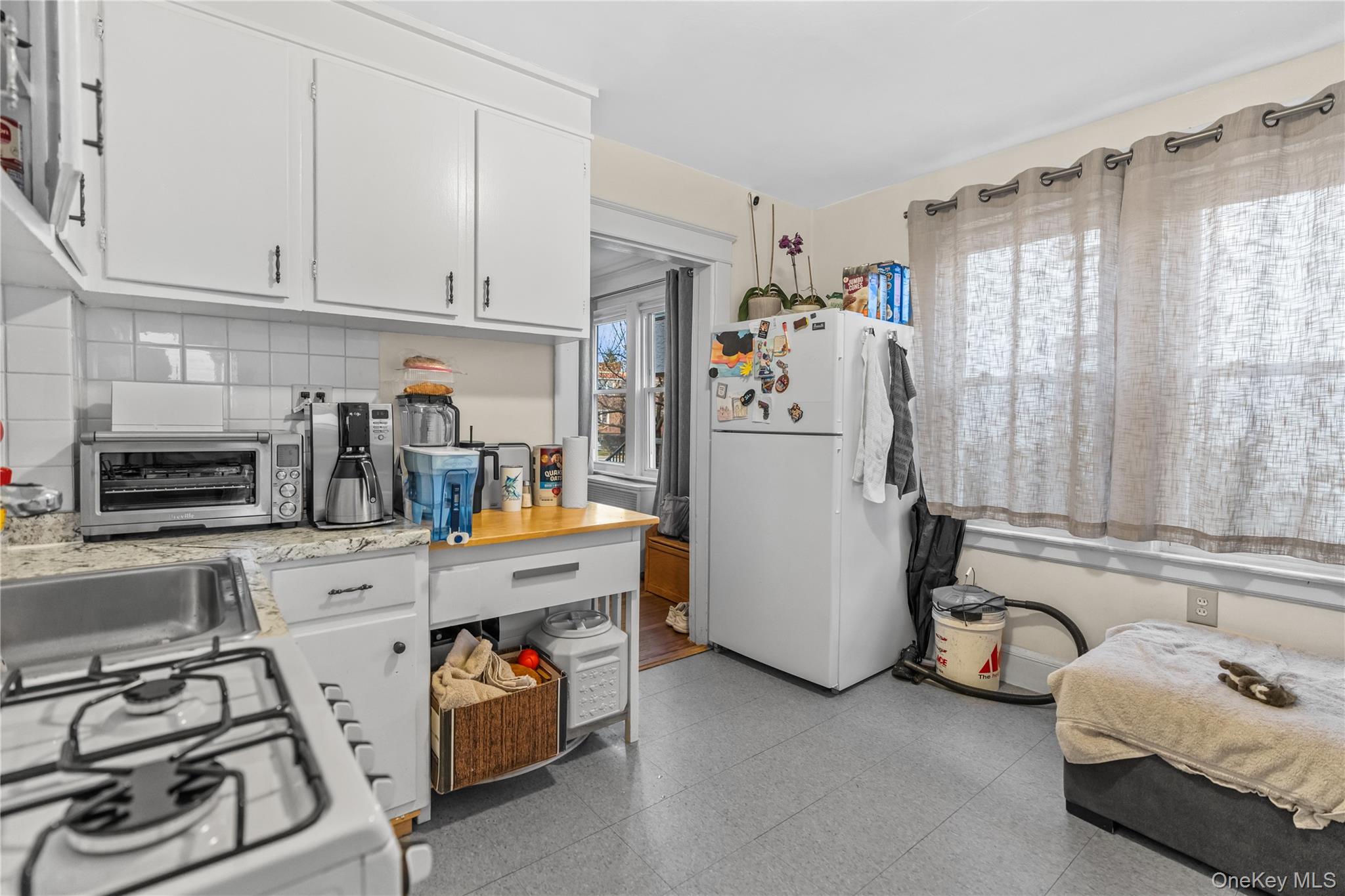 #8 photo, 63 Grant Avenue, White Plains , NY 10603