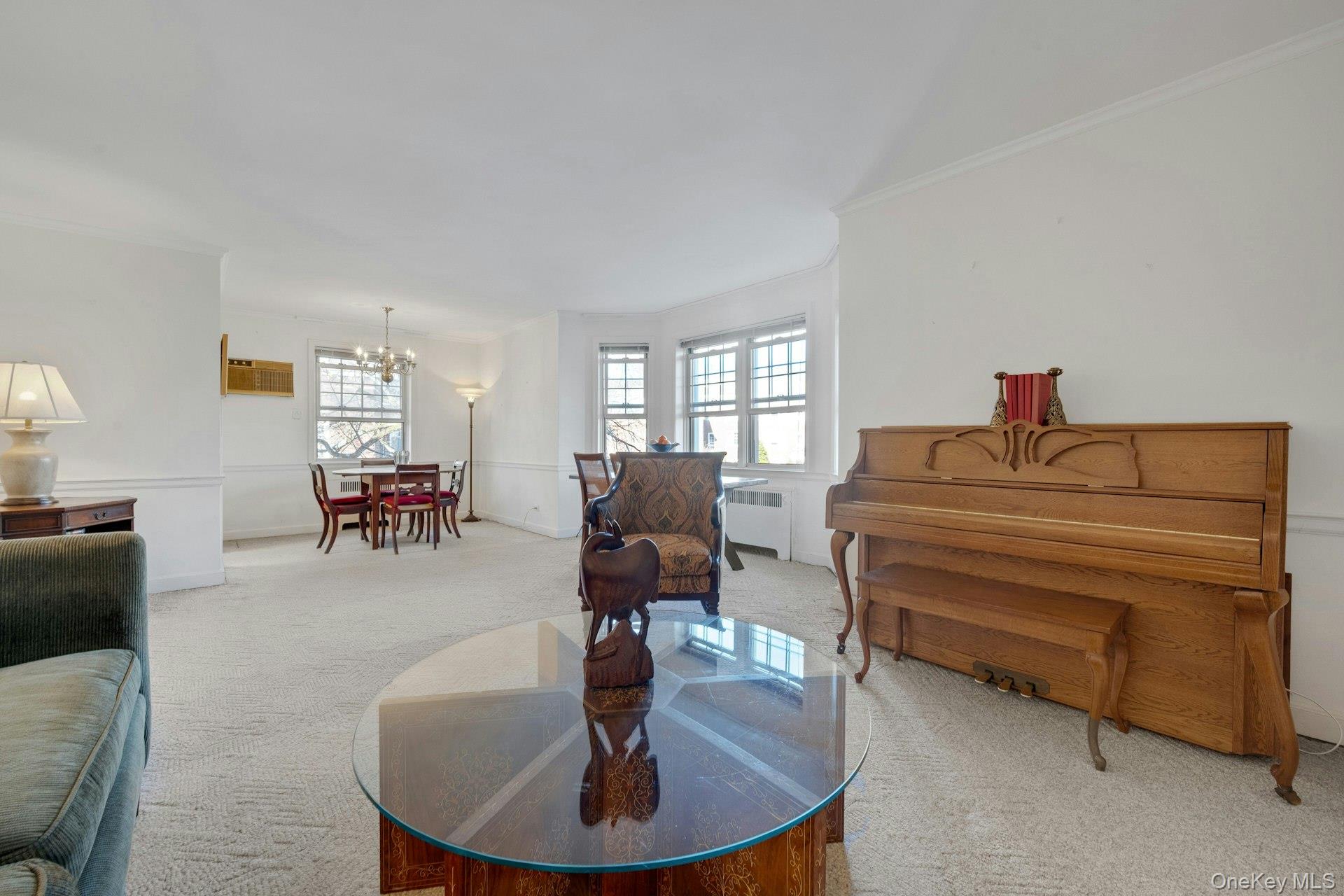 #7 photo, 7 Chateaux Circle, 纽约州 Scarsdale , NY 10583