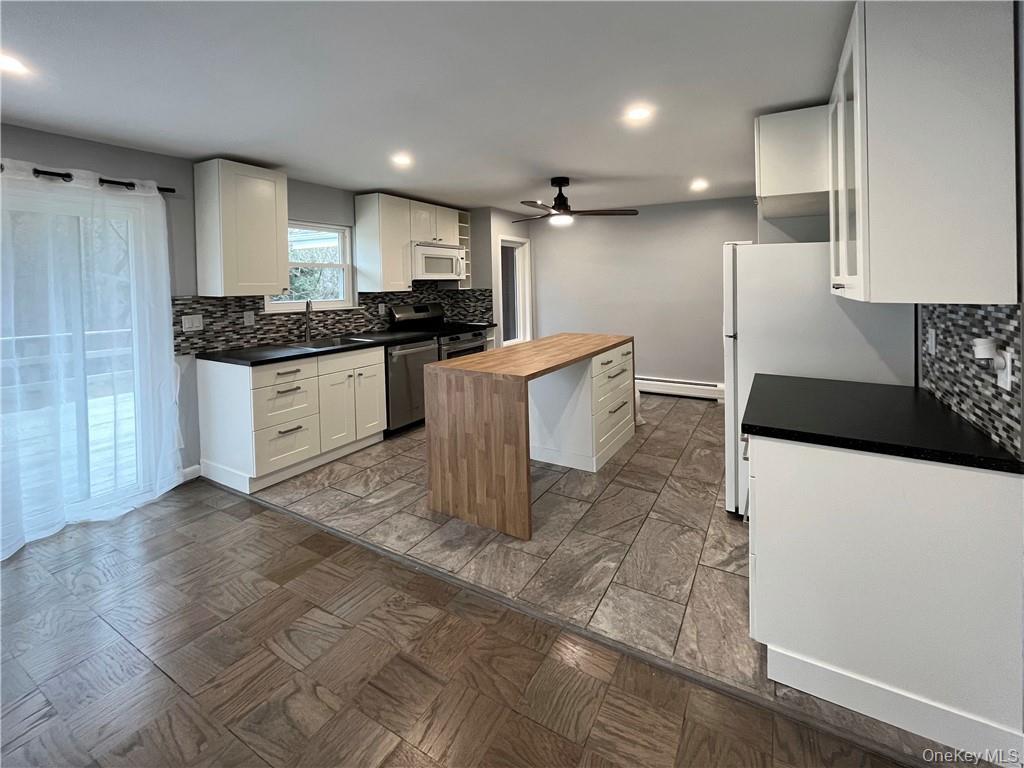 #10 photo, 7 Brush Court, Garnerville , NY 10923