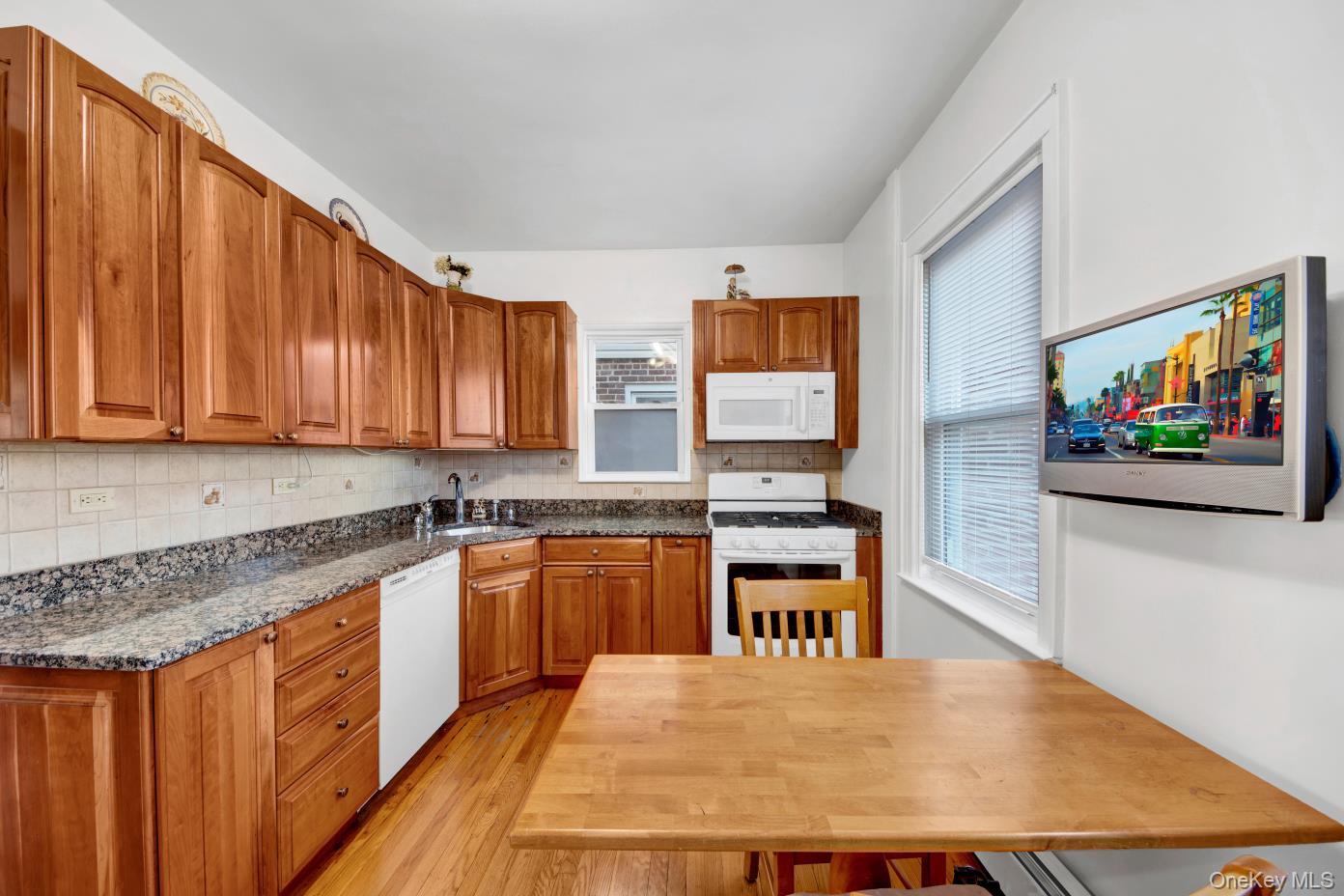 #10 photo, 34 King Avenue, Yonkers , NY 10704