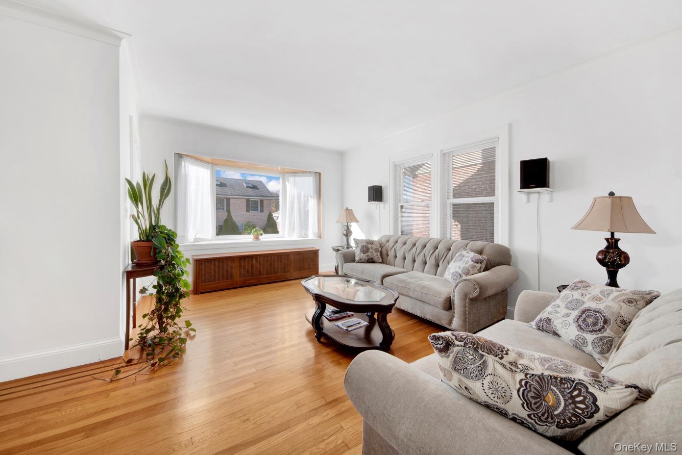 #3 photo, 34 King Avenue, Yonkers , NY 10704