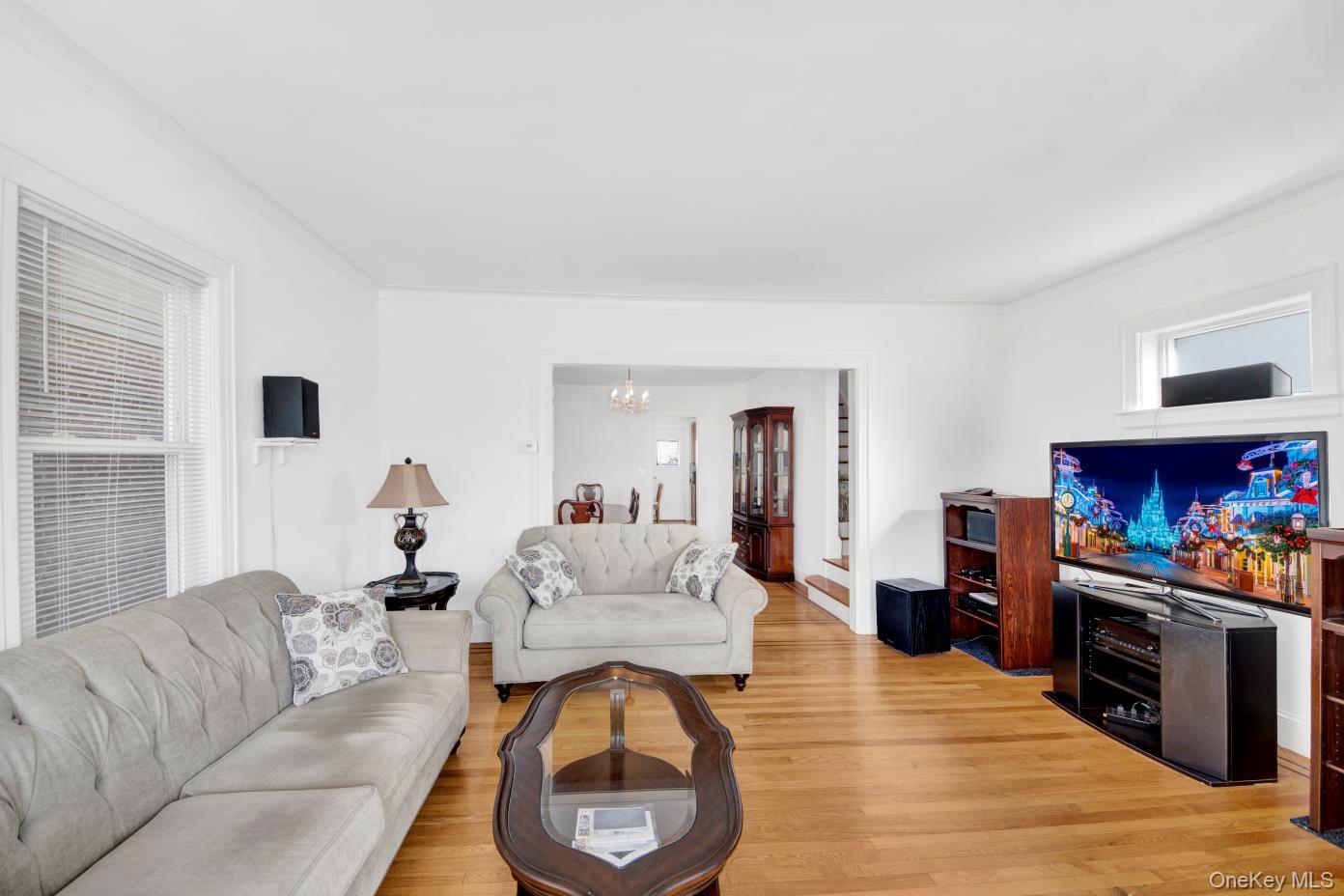 #4 photo, 34 King Avenue, Yonkers , NY 10704