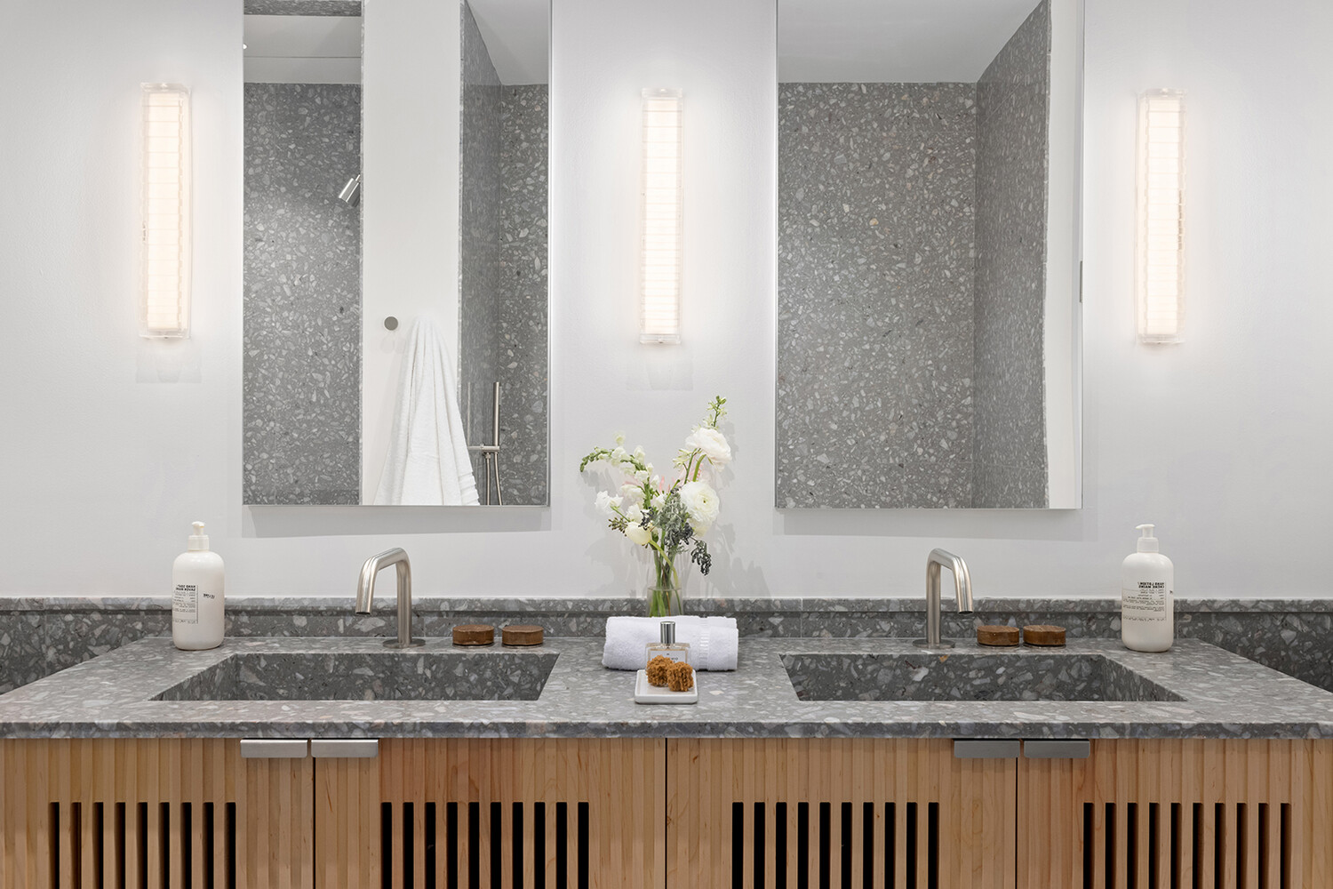 #11 photo, 30 FRONT Street, DUMBO , NY 11201