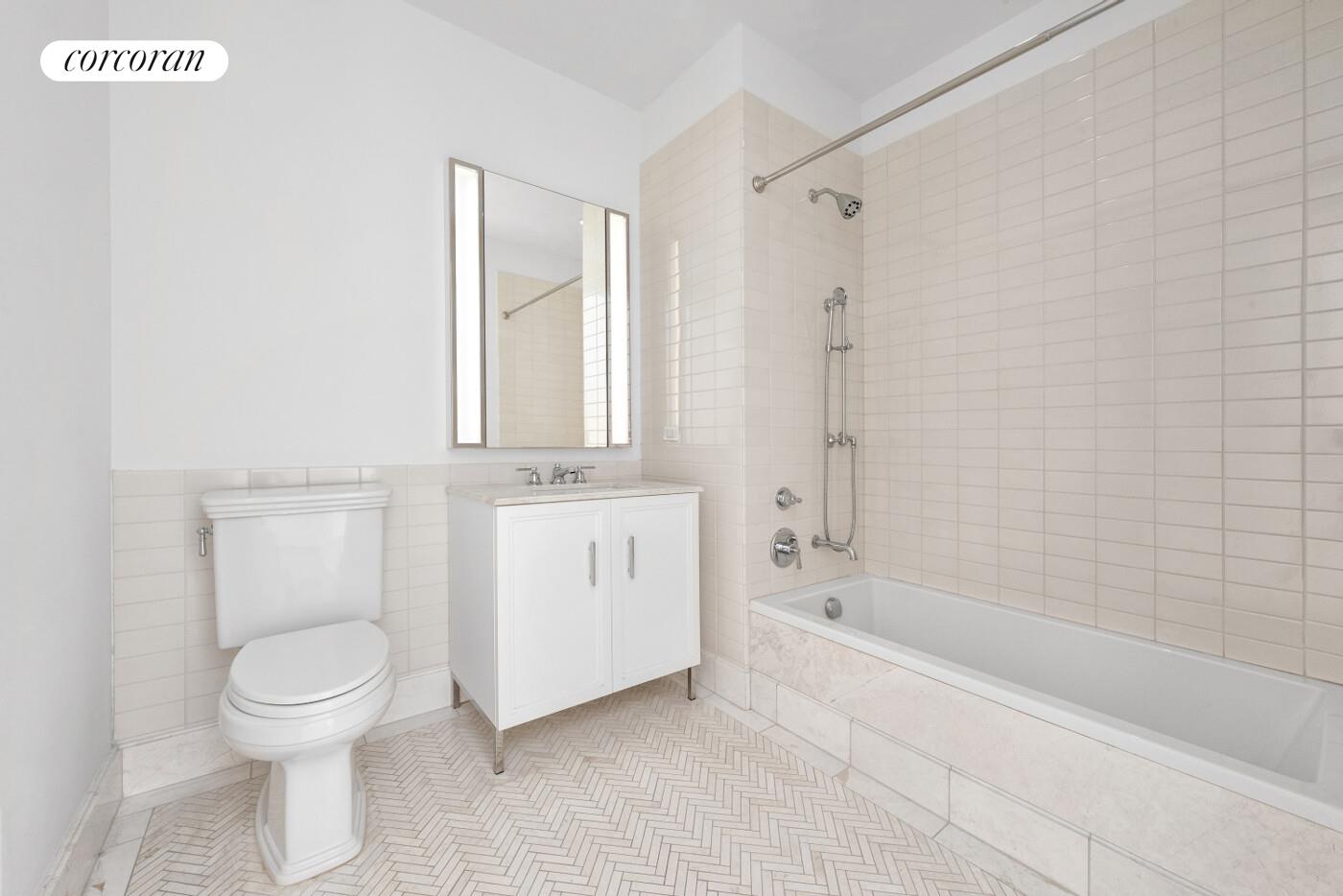 #12 photo, 100 BARCLAY Street, Tribeca , NY 10007