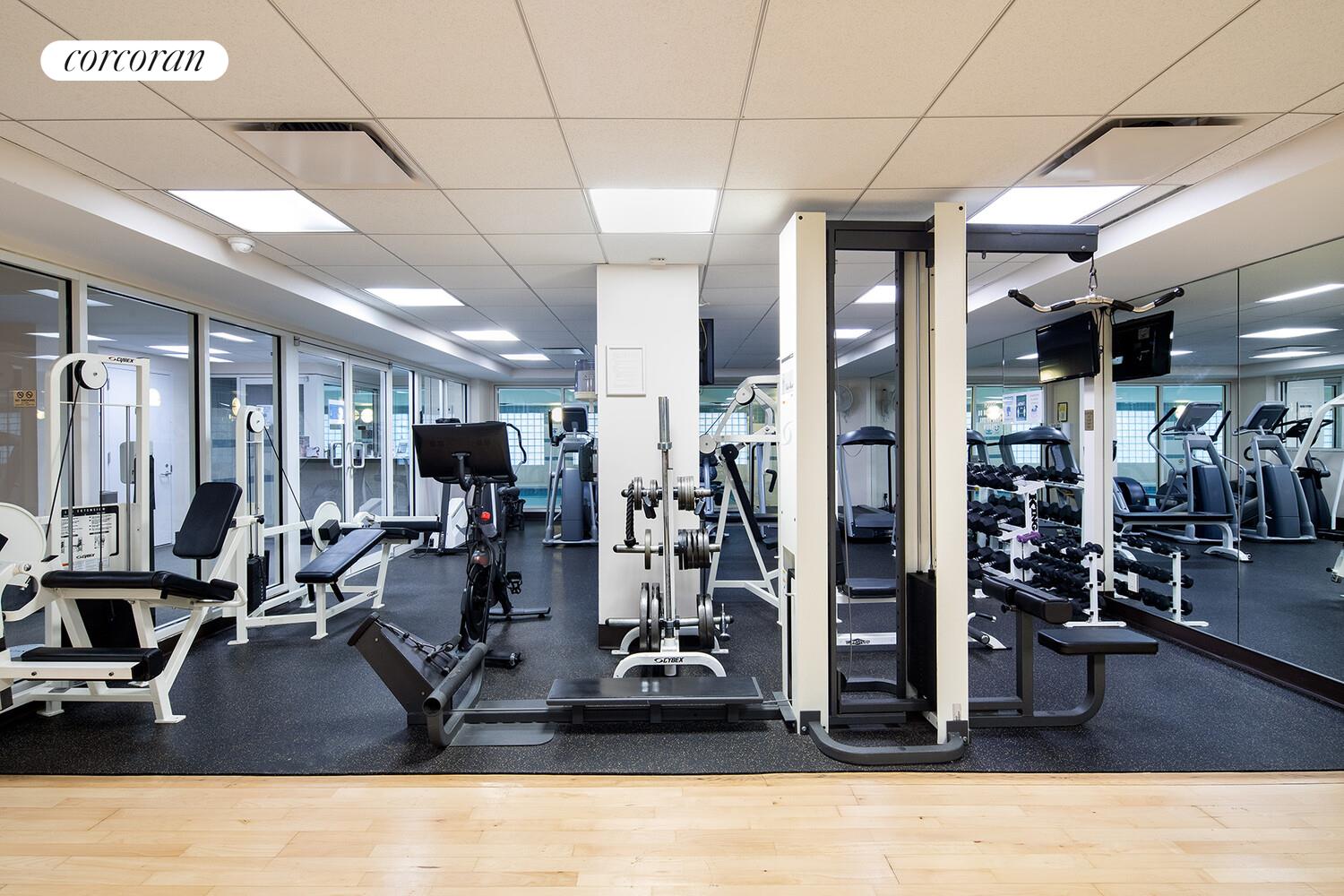 #3 photo, New York City, Sutton Place , NY 10022