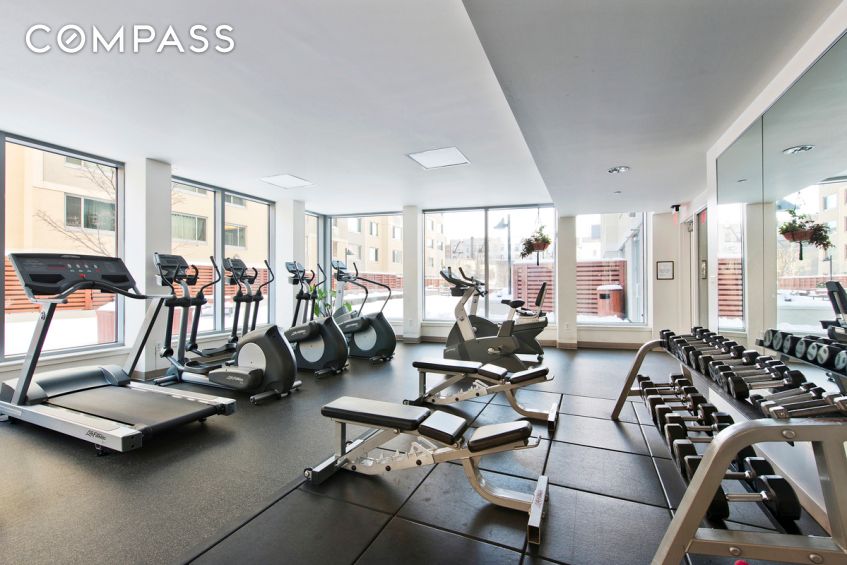 #12 photo, 40 W 116th Street, Harlem , NY 10026