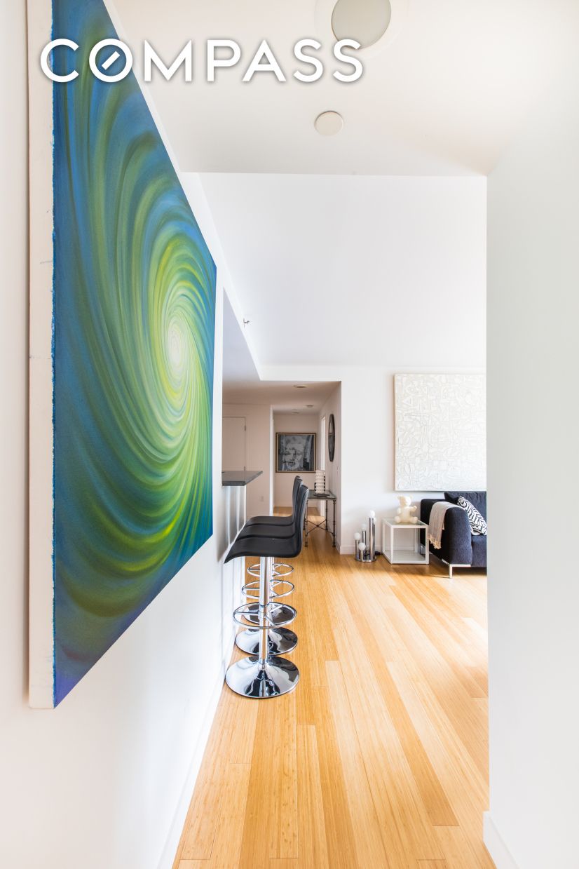 #6 photo, 40 W 116th Street, Harlem , NY 10026