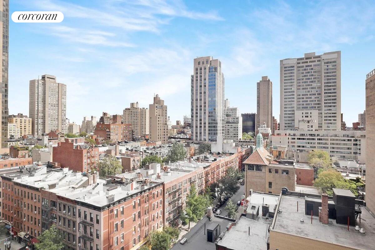 #15 photo, New York City, Yorkville , NY 10028