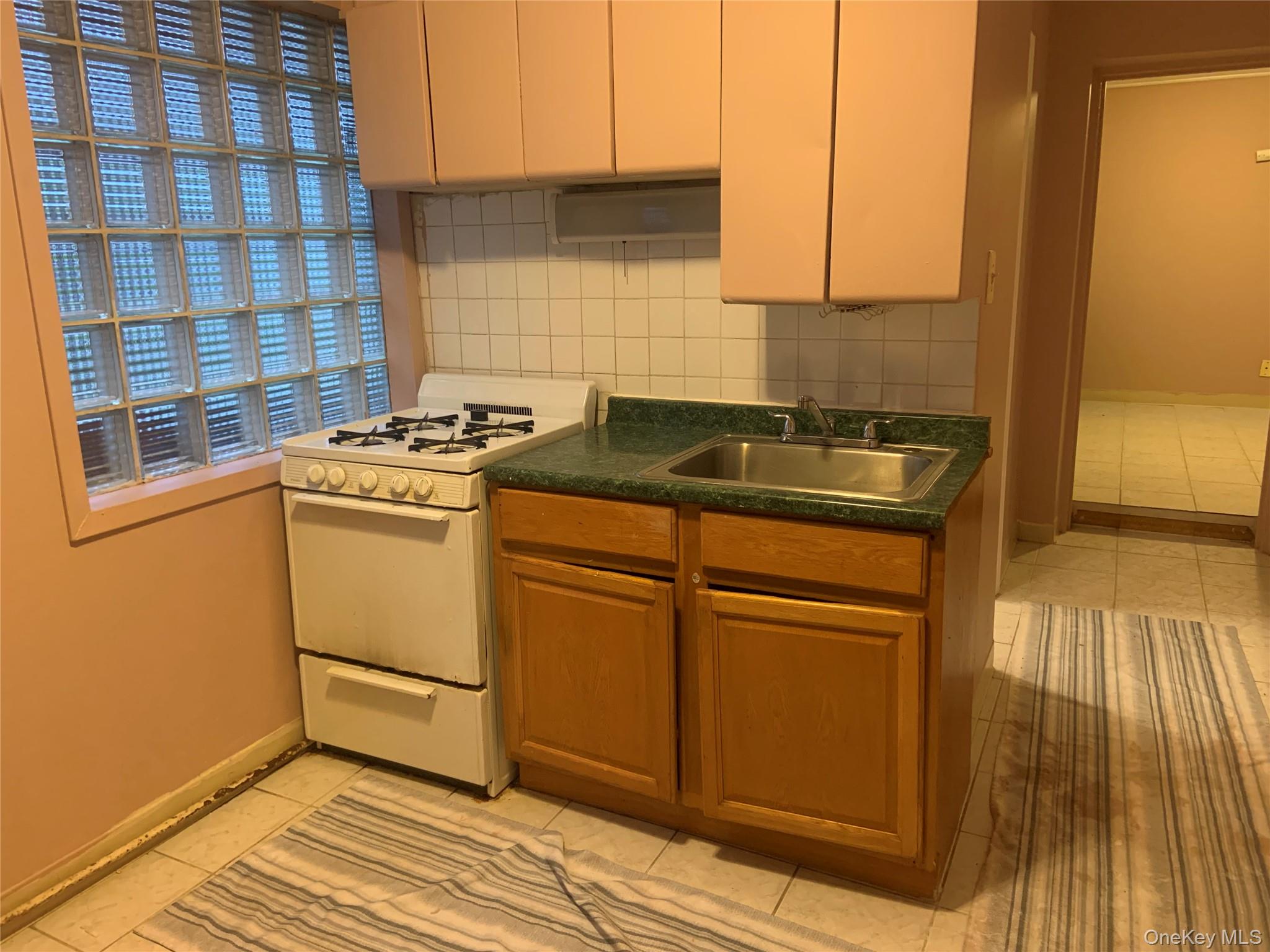 #4 photo, 761 Donlon Avenue, West Hempstead , NY 11552