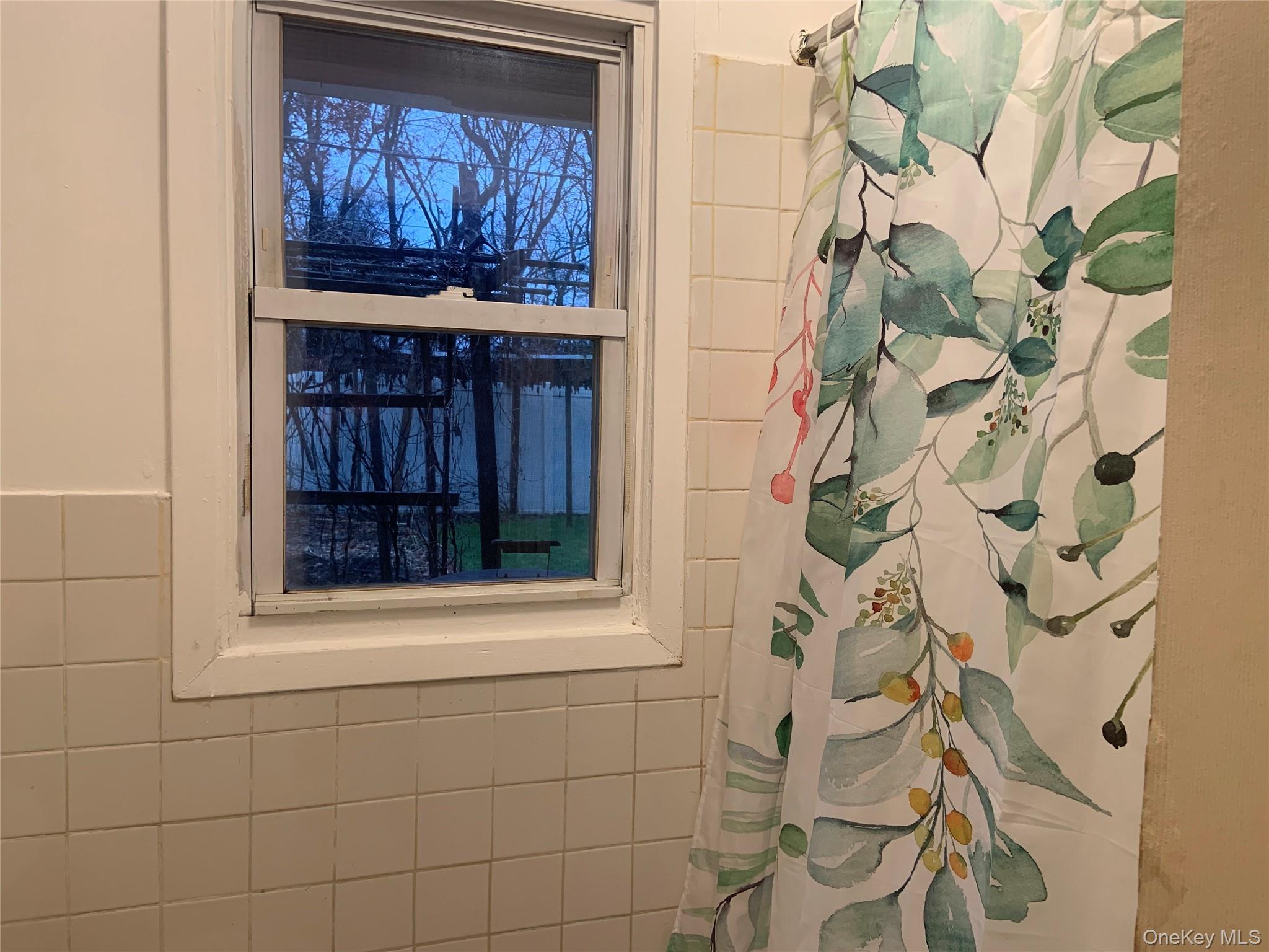 #7 photo, 761 Donlon Avenue, West Hempstead , NY 11552