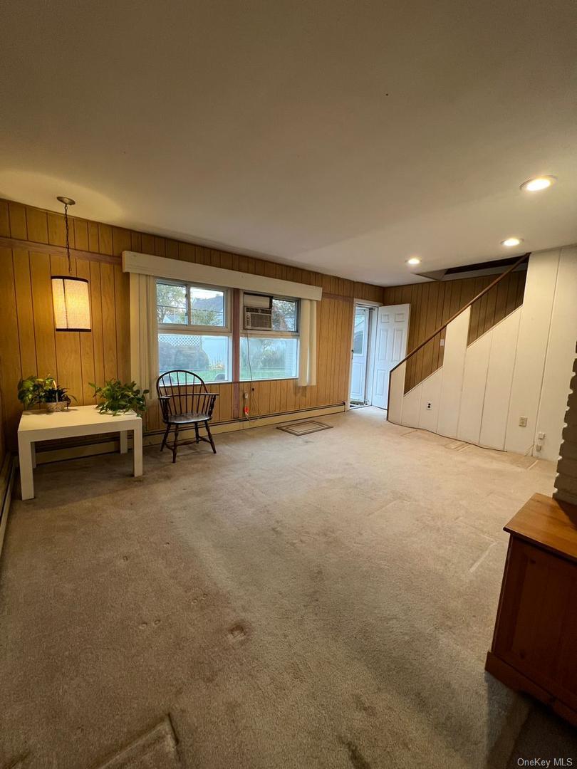 #11 photo, 135 Sunrise Lane, Hempstead , NY 11756