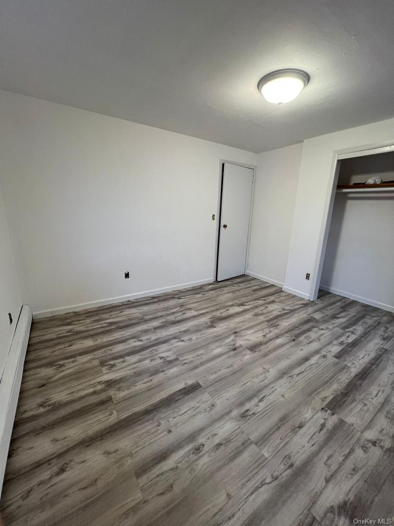 #7 photo, 135 Sunrise Lane, Hempstead , NY 11756