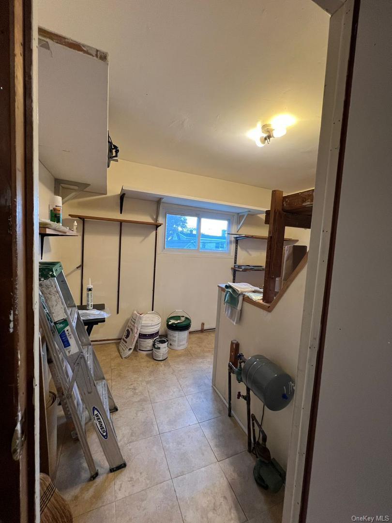 #9 photo, 135 Sunrise Lane, Hempstead , NY 11756