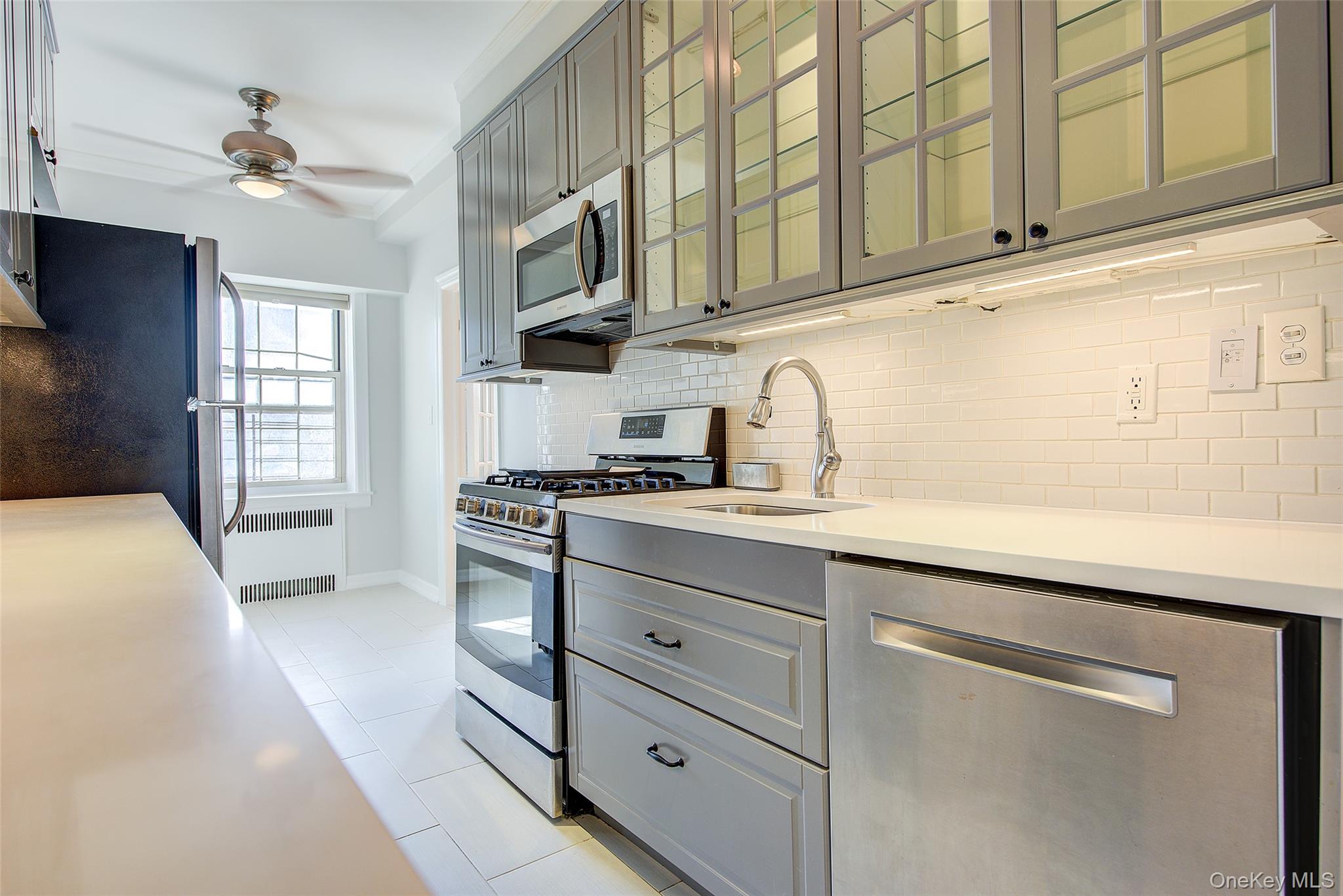 #8 photo, 79-15 35th Avenue, Jackson Heights , NY 11372