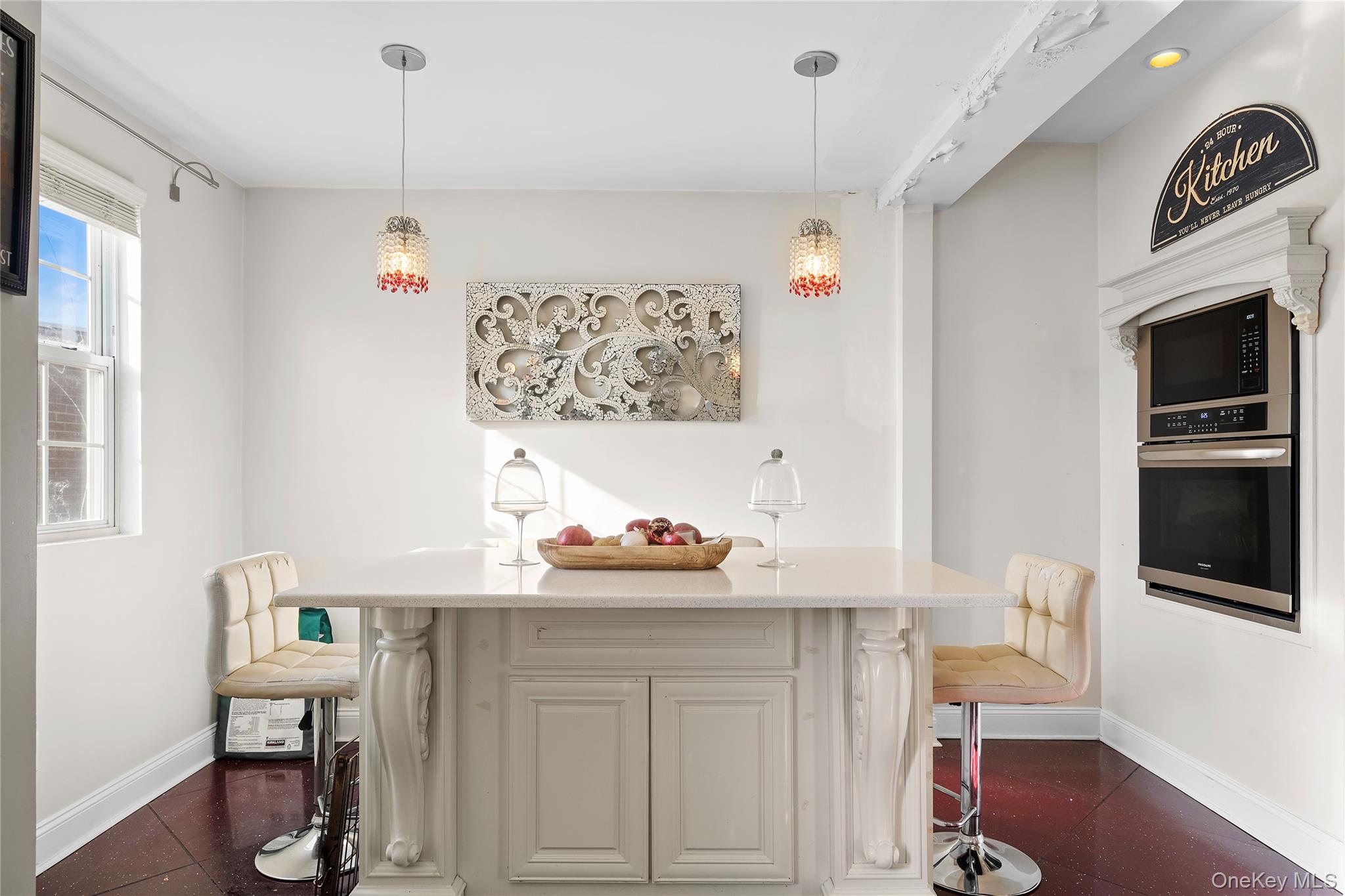 #13 photo, 70 Park Avenue, Bay Shore , NY 11706