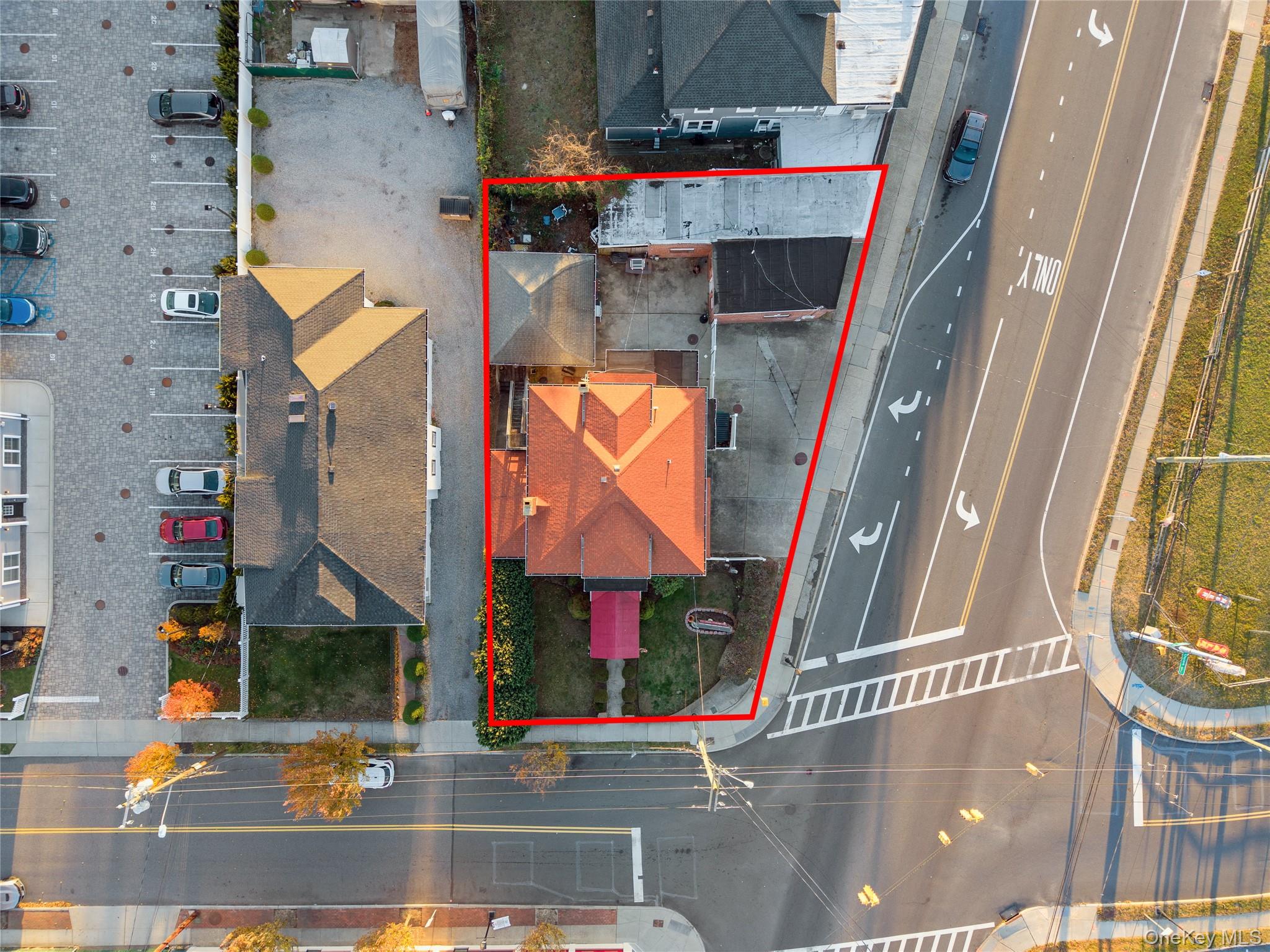 #6 photo, 70 Park Avenue, Bay Shore , NY 11706