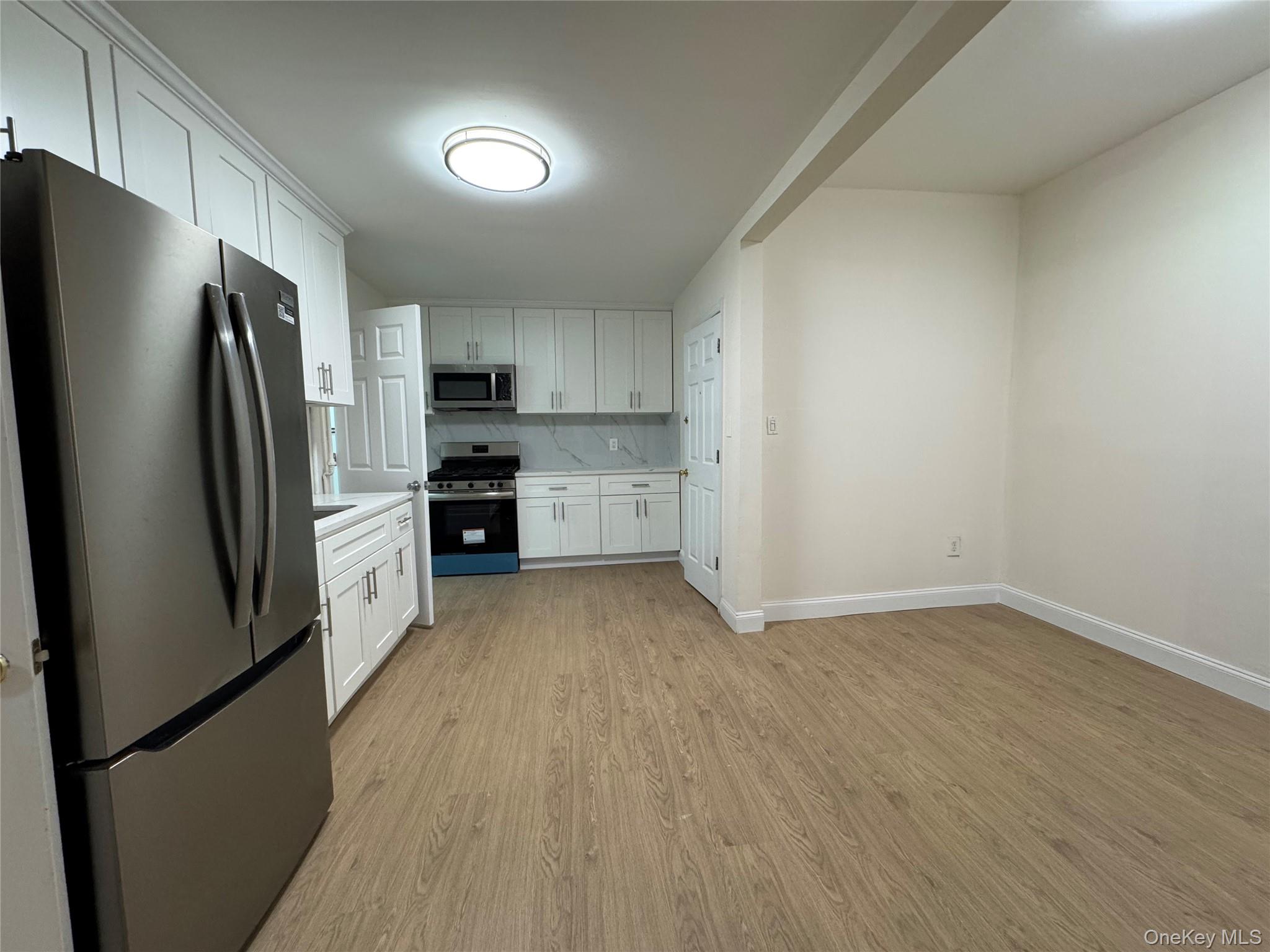 #2 photo, 1733 Zerega Avenue, Bronx , NY 10462