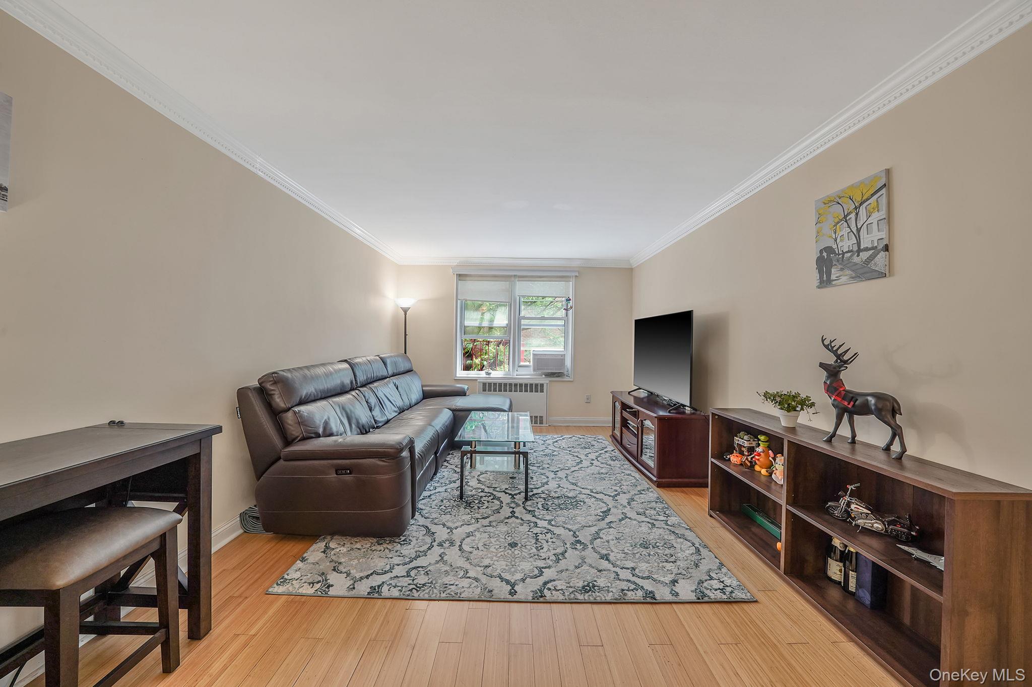 #8 photo, 103-26 68th Avenue, Forest Hills , NY 11375