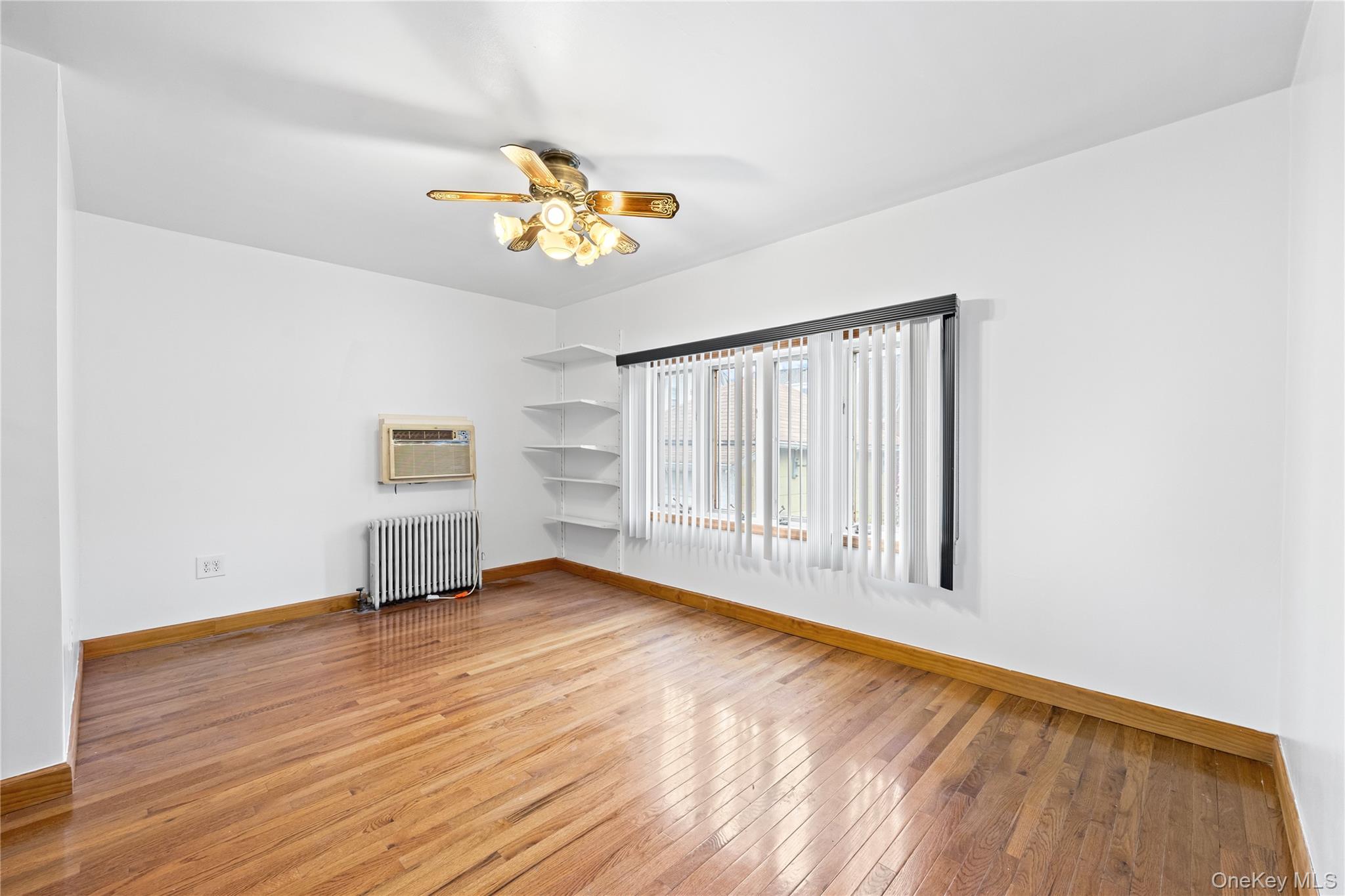 #11 photo, 42-25 189th Street, Куинс ‖ Flushing , NY 11358