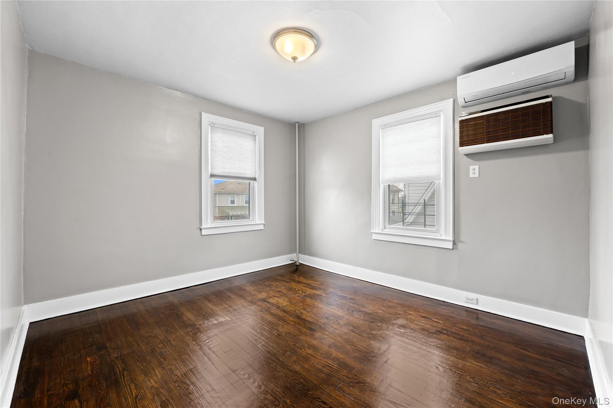 #17 photo, 42-25 189th Street, Куинс ‖ Flushing , NY 11358