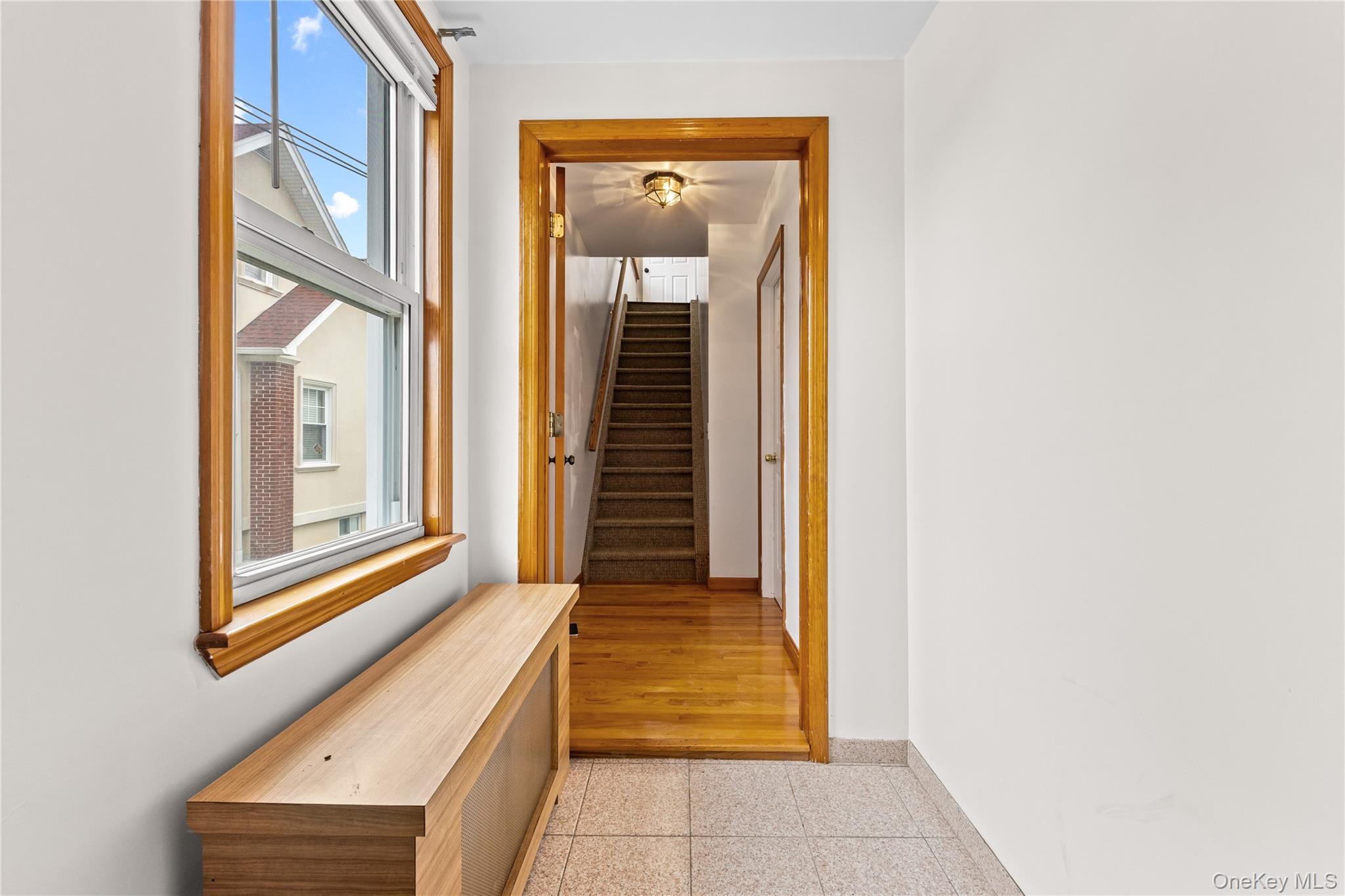 #3 photo, 42-25 189th Street, Куинс ‖ Flushing , NY 11358