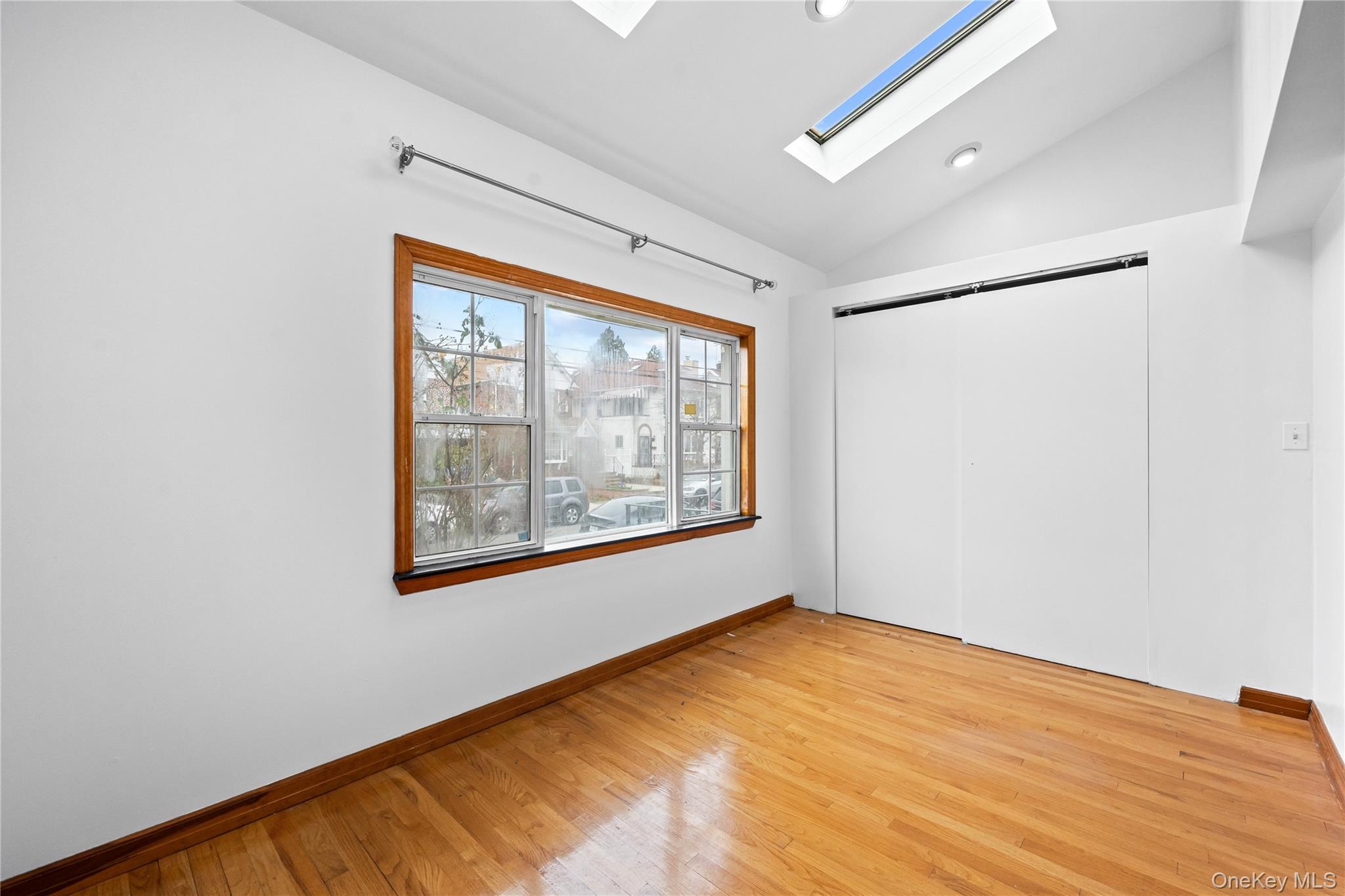 #6 photo, 42-25 189th Street, Куинс ‖ Flushing , NY 11358