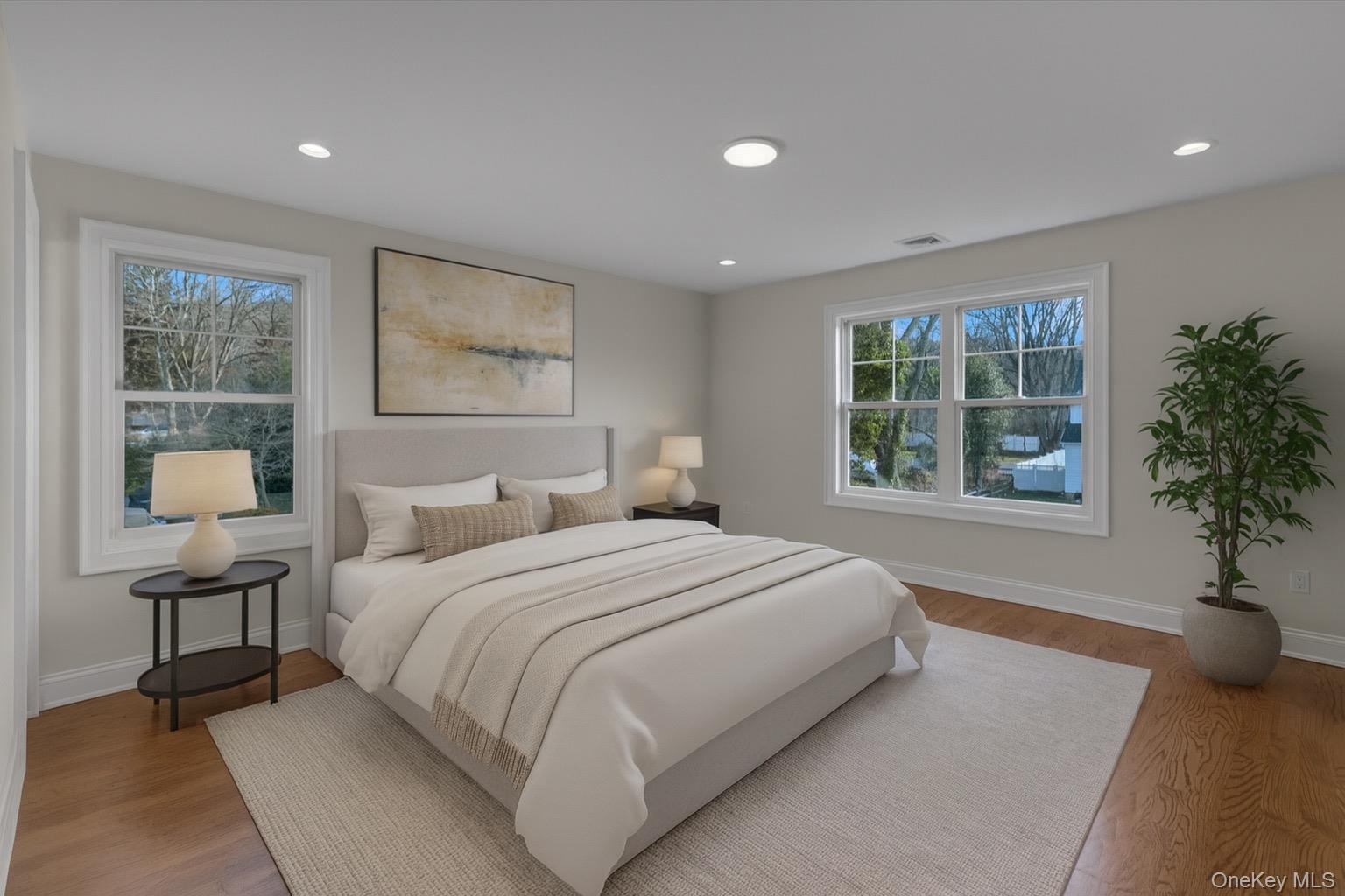 #20 photo, 44 N Woodhull Road, সাফোক কাউন্টি Huntington , NY 11743