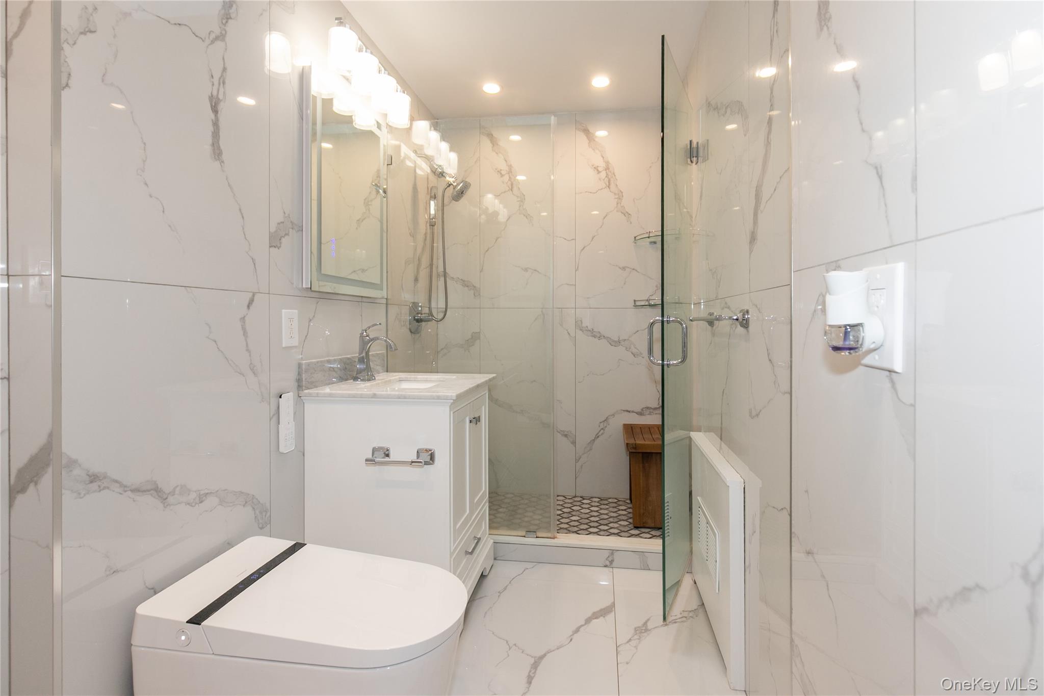 #16 photo, 6-8 Wooleys Lane, Great Neck , NY 11023