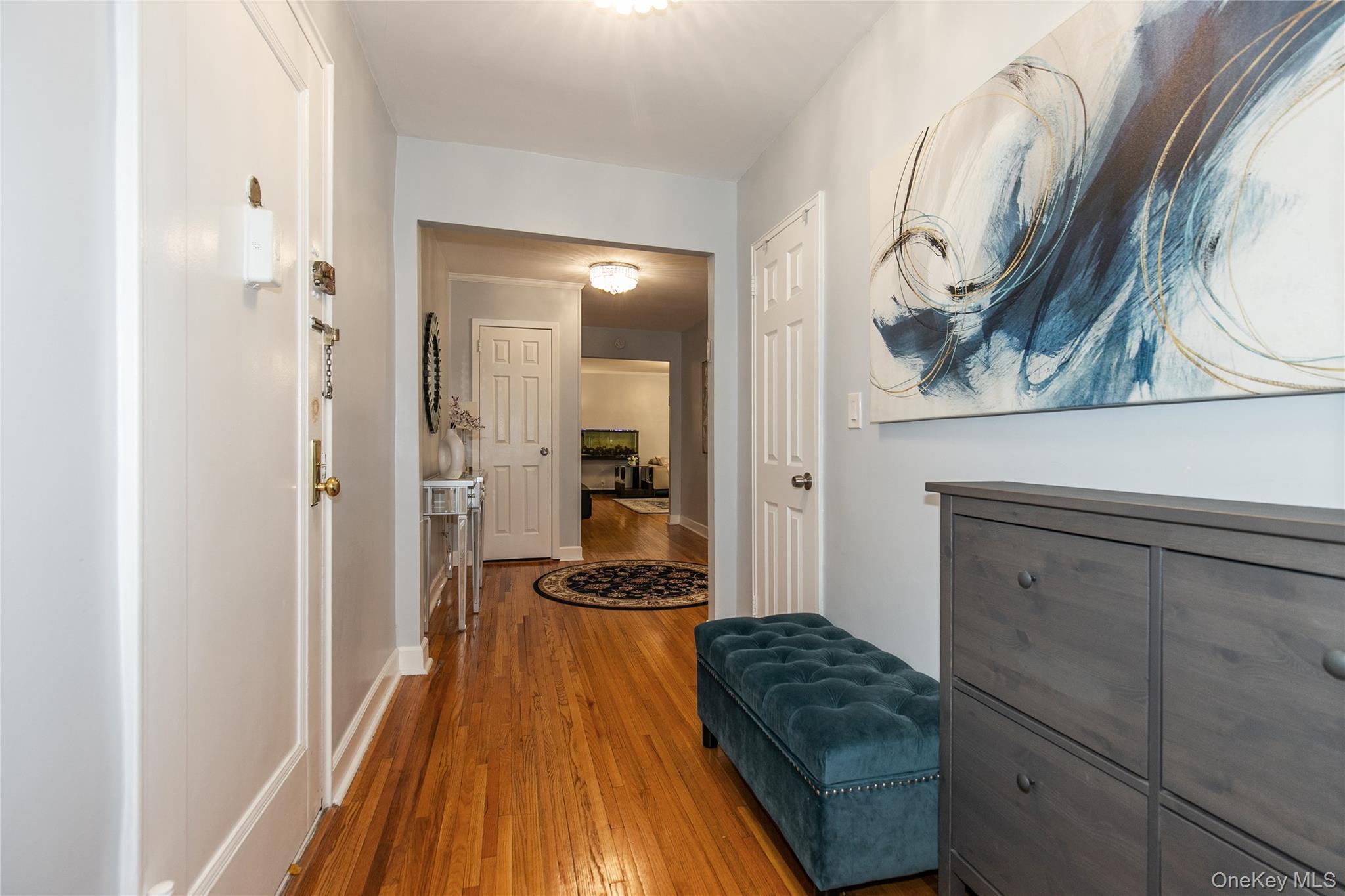 #5 photo, 6-8 Wooleys Lane, Great Neck , NY 11023