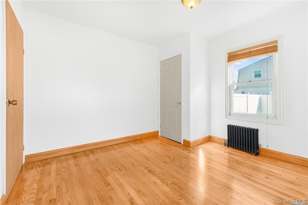 #10 photo, 820 Southern Parkway, מחוז נסאו Uniondale , NY 11553