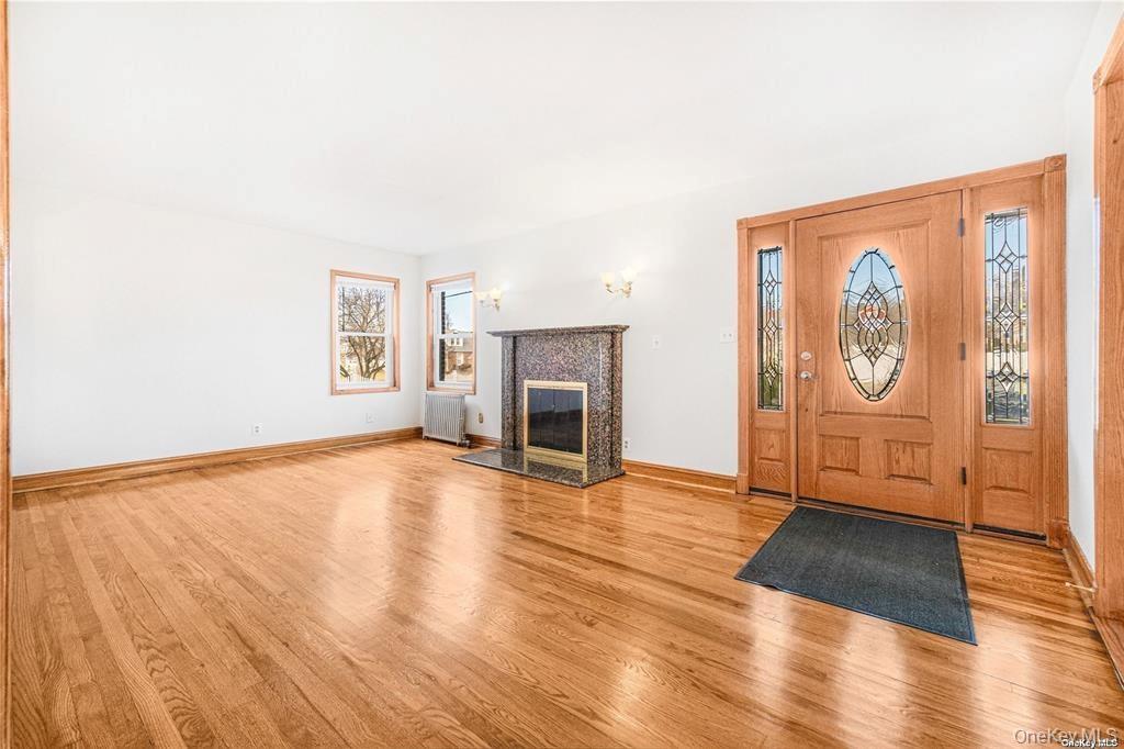 #4 photo, 820 Southern Parkway, מחוז נסאו Uniondale , NY 11553