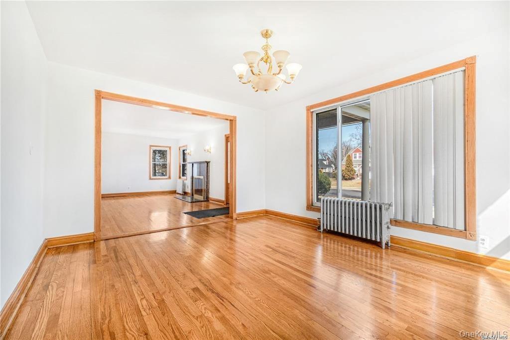 #7 photo, 820 Southern Parkway, מחוז נסאו Uniondale , NY 11553