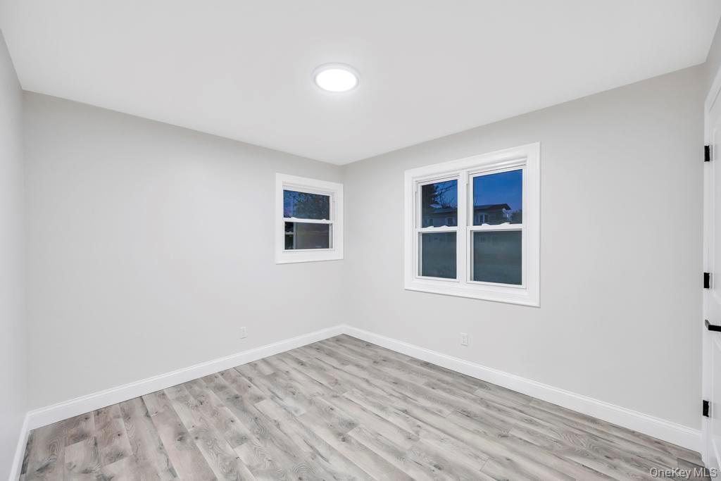 #18 photo, 27 Ash Street, 롱 아일랜드 Central Islip , NY 11722