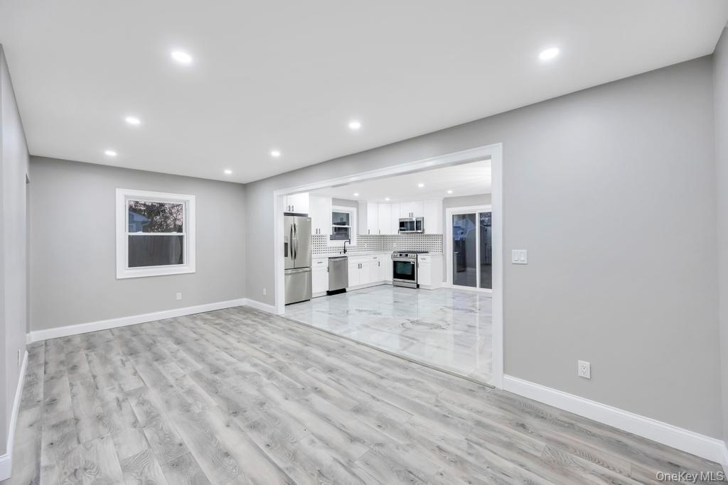 #6 photo, 27 Ash Street, 롱 아일랜드 Central Islip , NY 11722