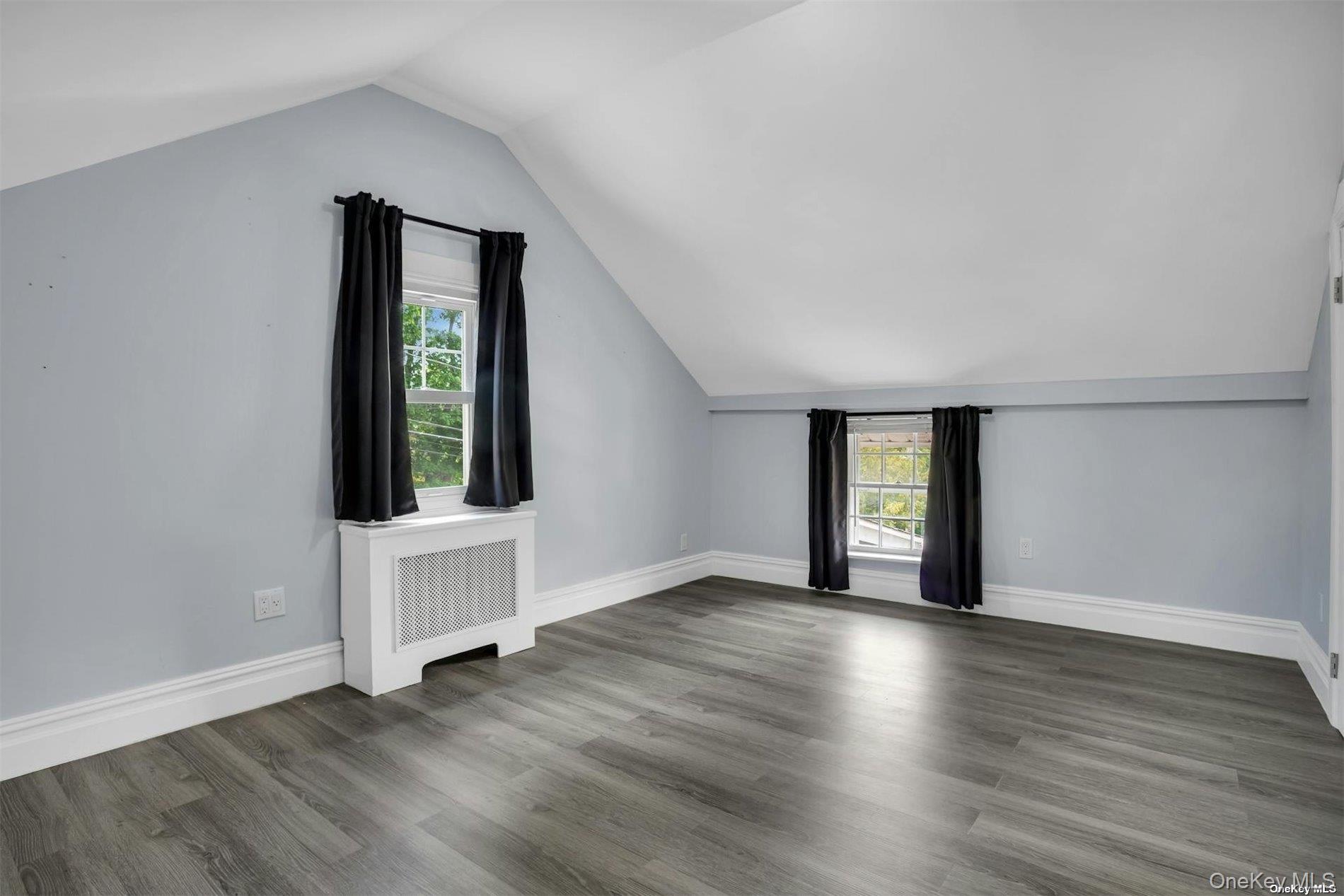 #11 photo, 14 Maple Street, Glenwood Landing , NY 11547