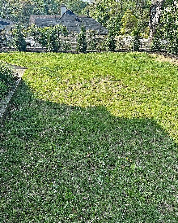 #17 photo, 14 Maple Street, Glenwood Landing , NY 11547