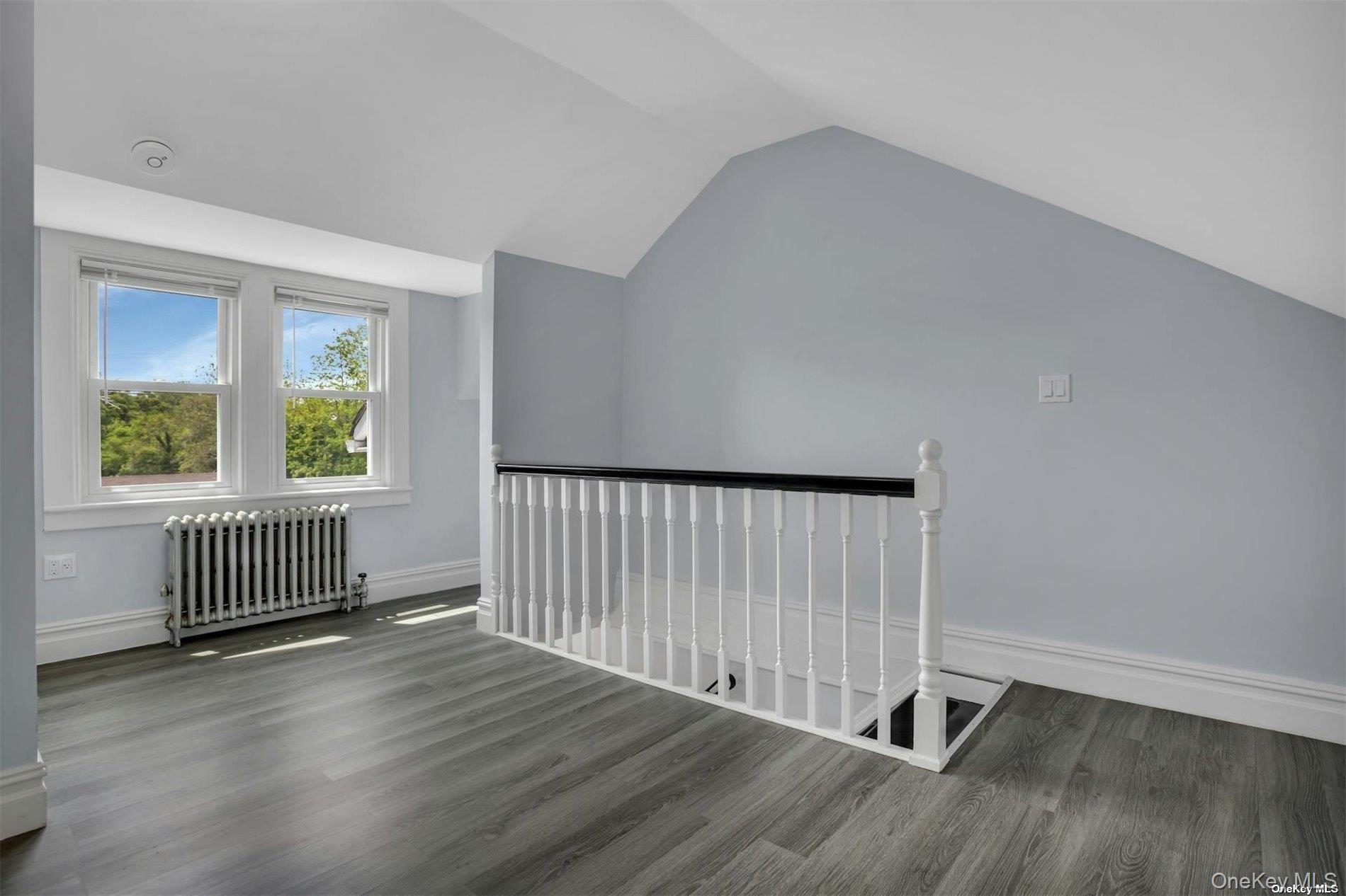 #9 photo, 14 Maple Street, Glenwood Landing , NY 11547