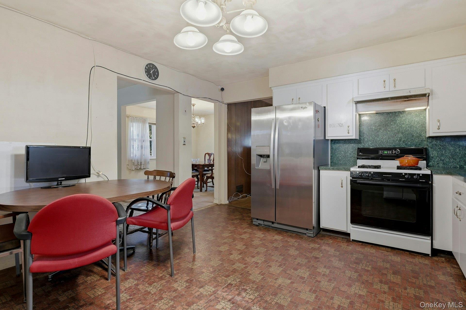 #17 photo, 1 Hillcrest Road, पोर्ट वॉशिंगटन Port Washington , NY 11050