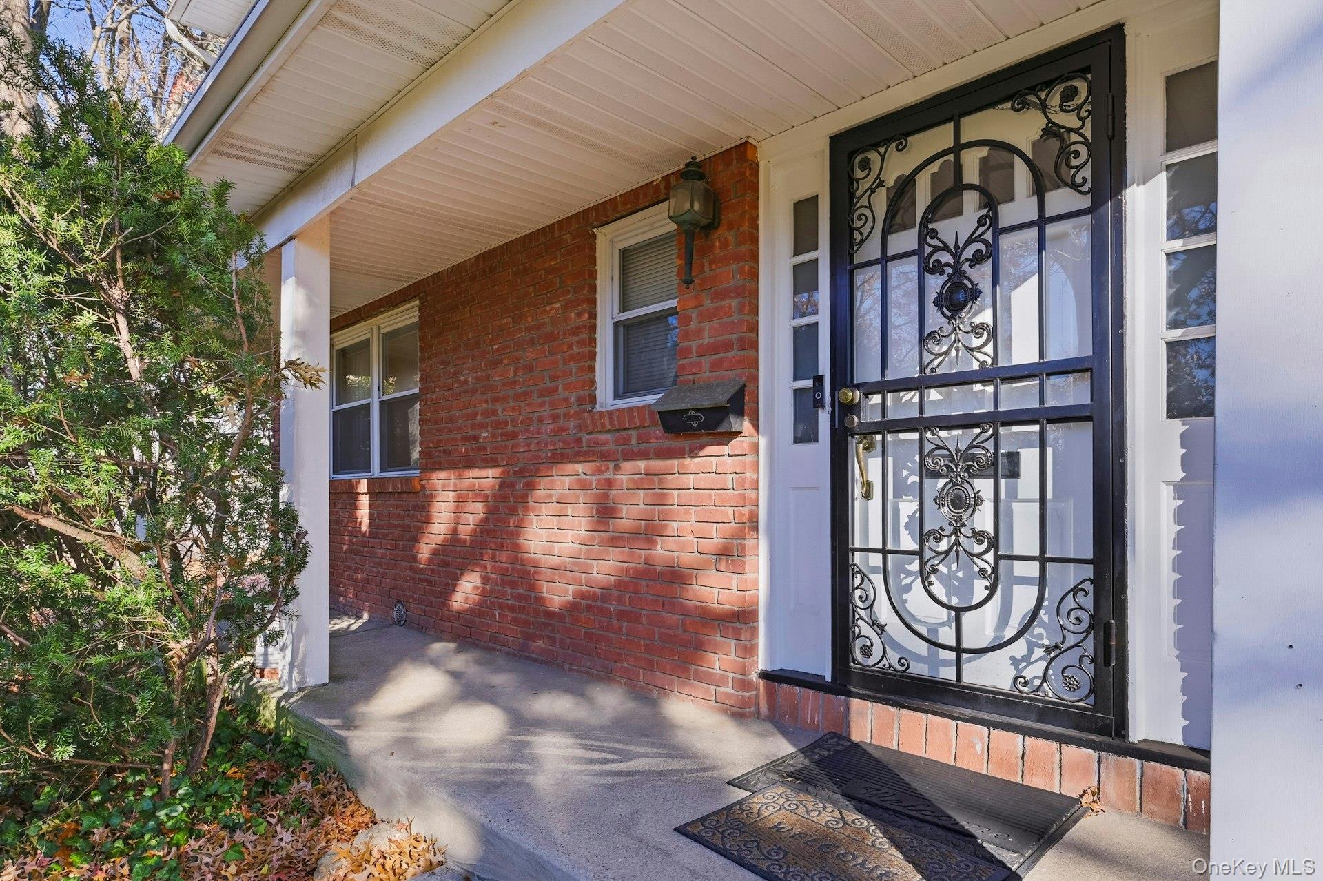 #3 photo, 1 Hillcrest Road, पोर्ट वॉशिंगटन Port Washington , NY 11050