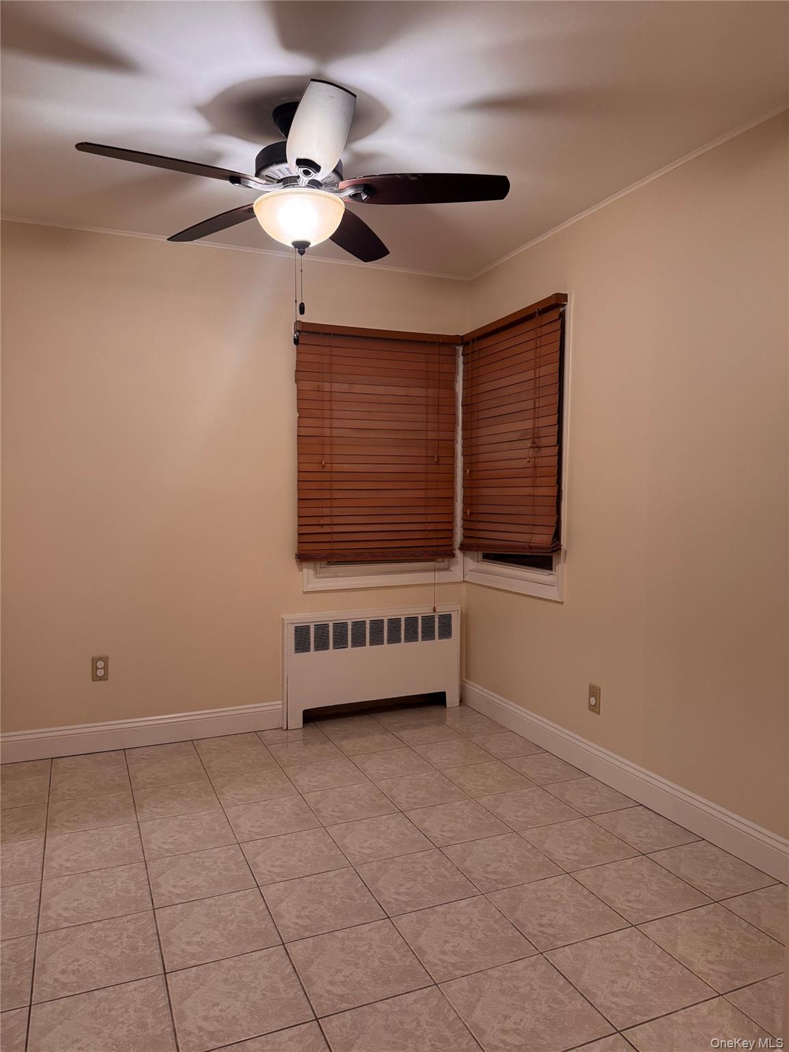 #5 photo, 62 Warwick Road, Нассау ‖ Island Park , NY 11558