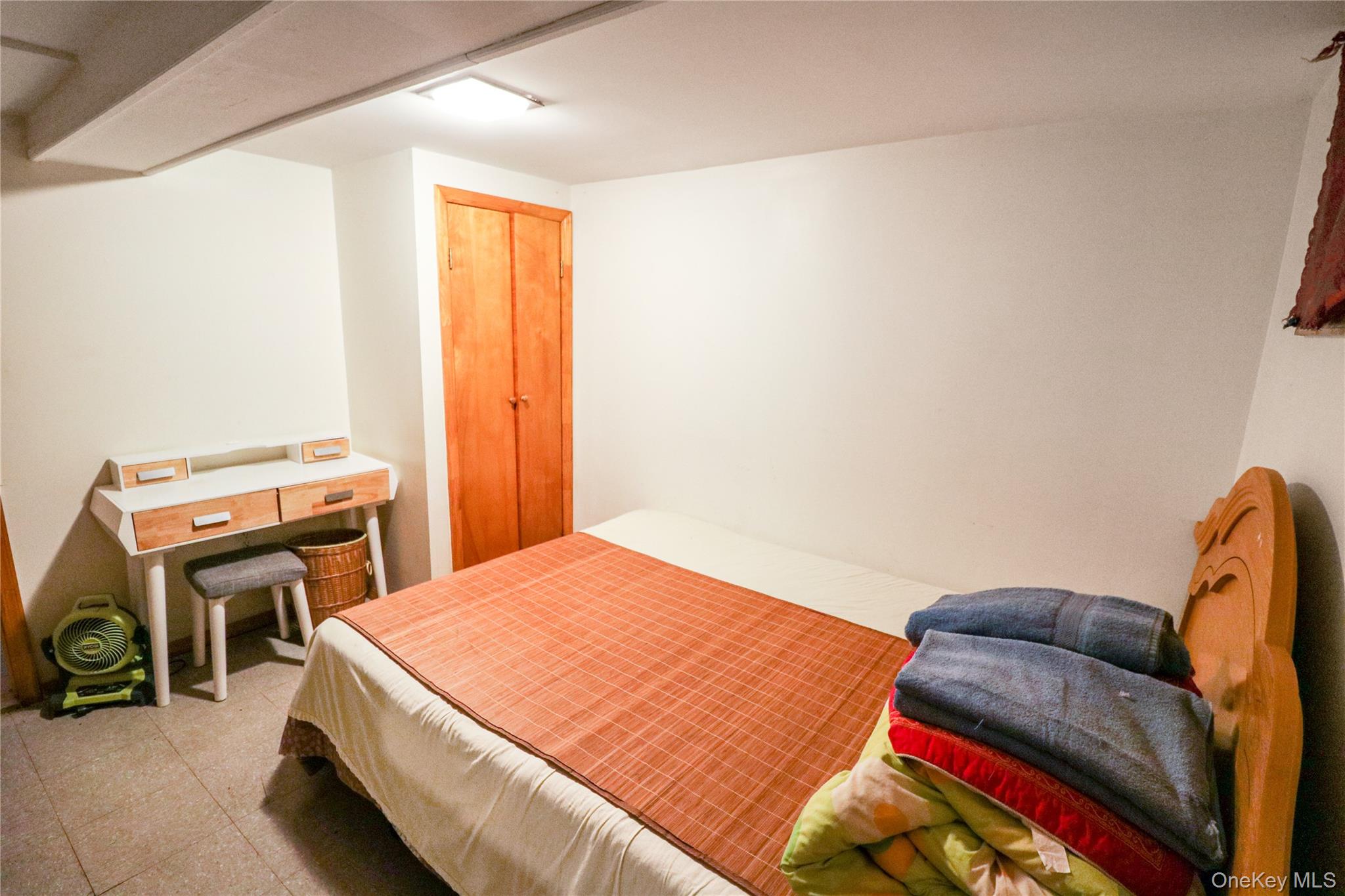 #16 photo, 21115 48th Avenue, Куинс ‖ Bayside , NY 11364