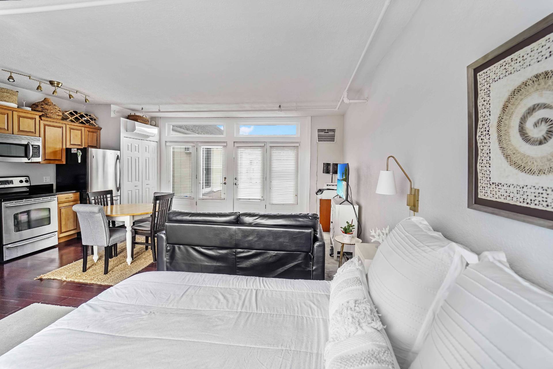 #10 photo, 52 Main Street, #1, Westhampton Beach , NY 11978