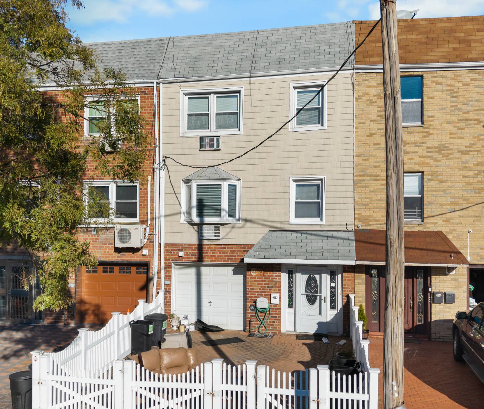 #1 photo, 61-23 75th Street, 皇后区 中村 Middle Village , NY 11379