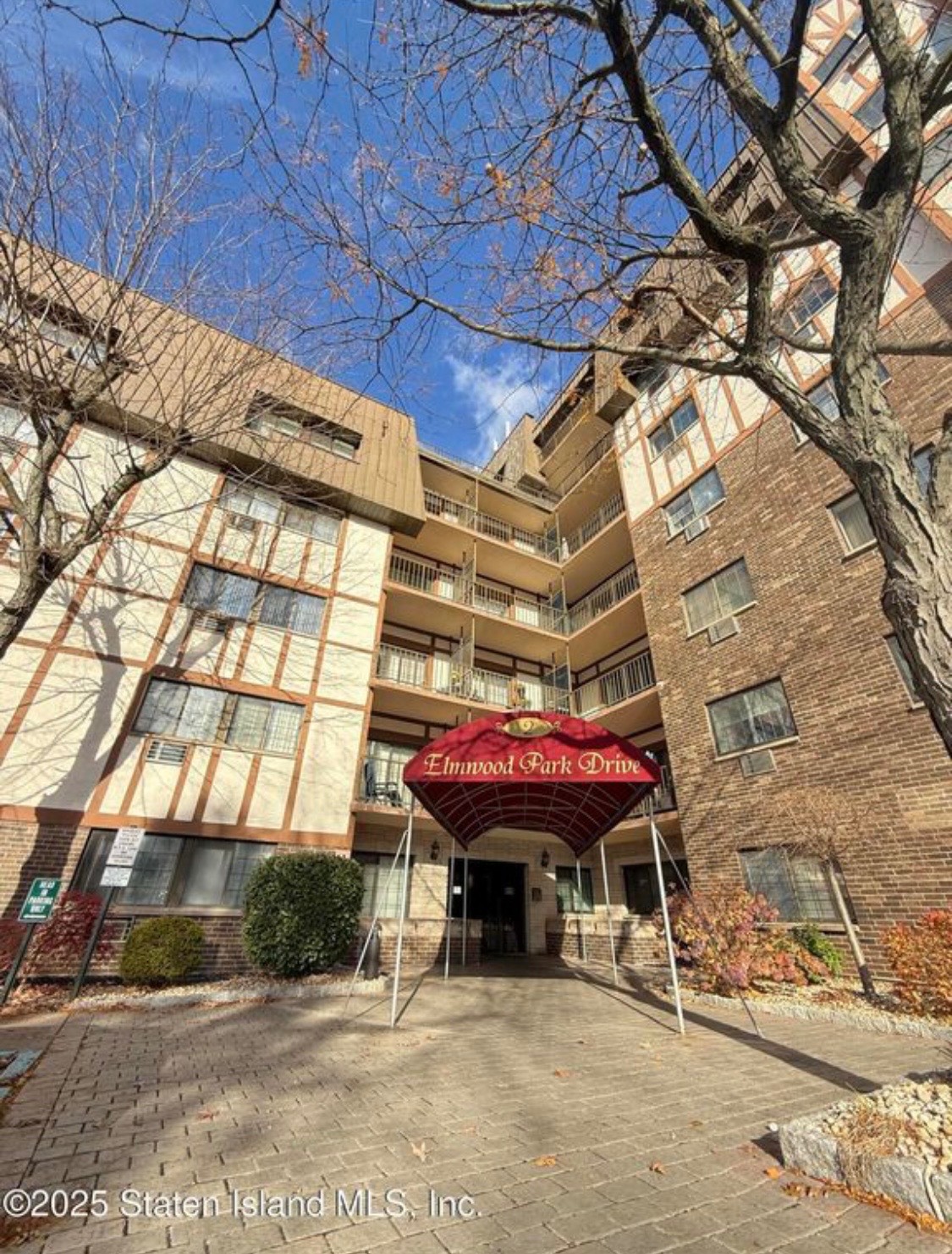 #11 photo, 2 Elmwood Park Dr, #211, Staten Island , NY 10314