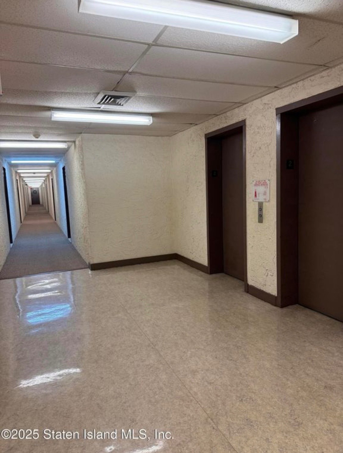 #15 photo, 2 Elmwood Park Dr, #211, Staten Island , NY 10314