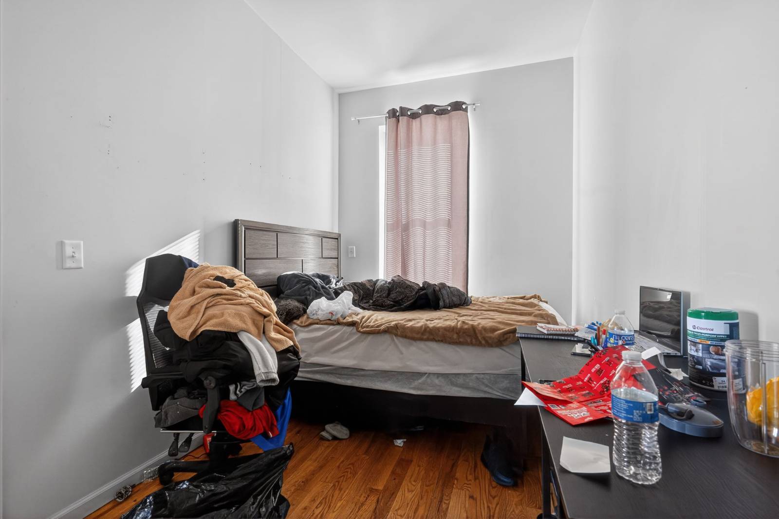 #16 photo, 219-225 Broad Street, Staten Island , NY 10304